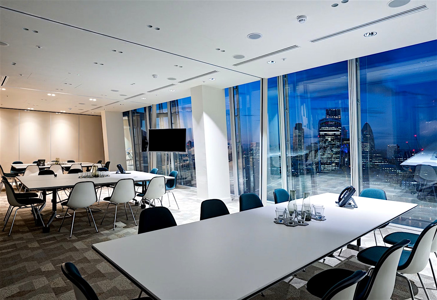 large meeting room at tog event spaces in the shard london bridge