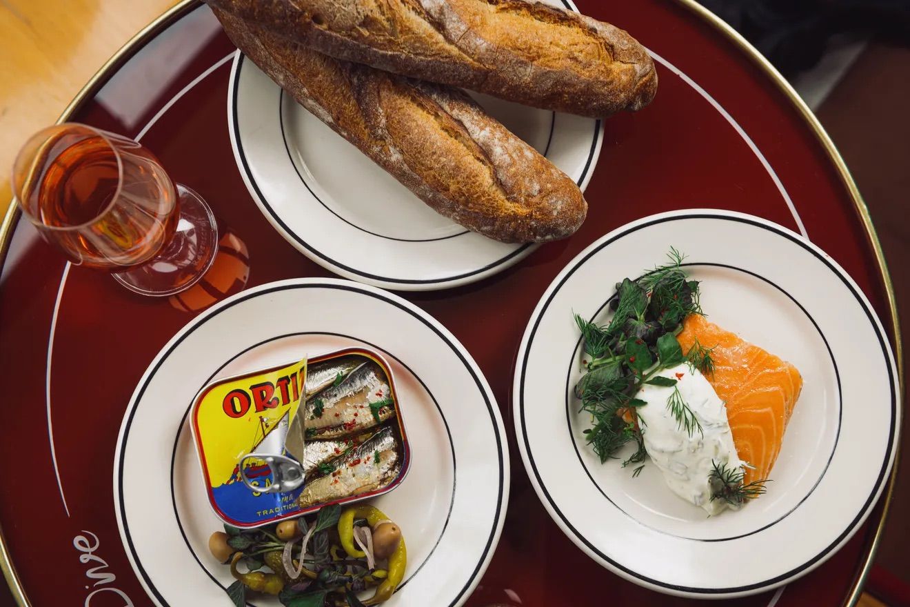 le dive lower manhattan wine bars events nyc 