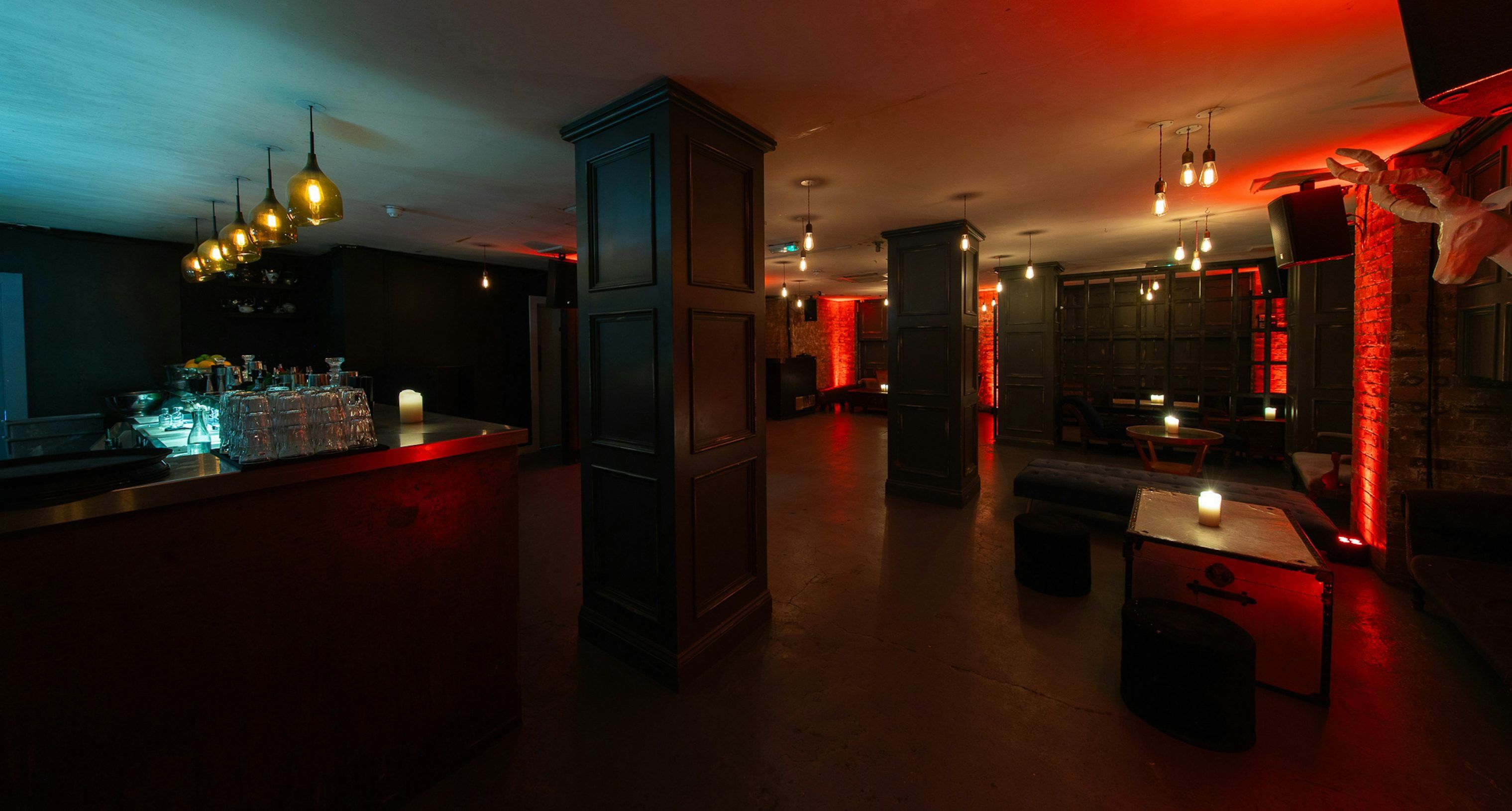 through the looking glass cocktail club hoxton bar london