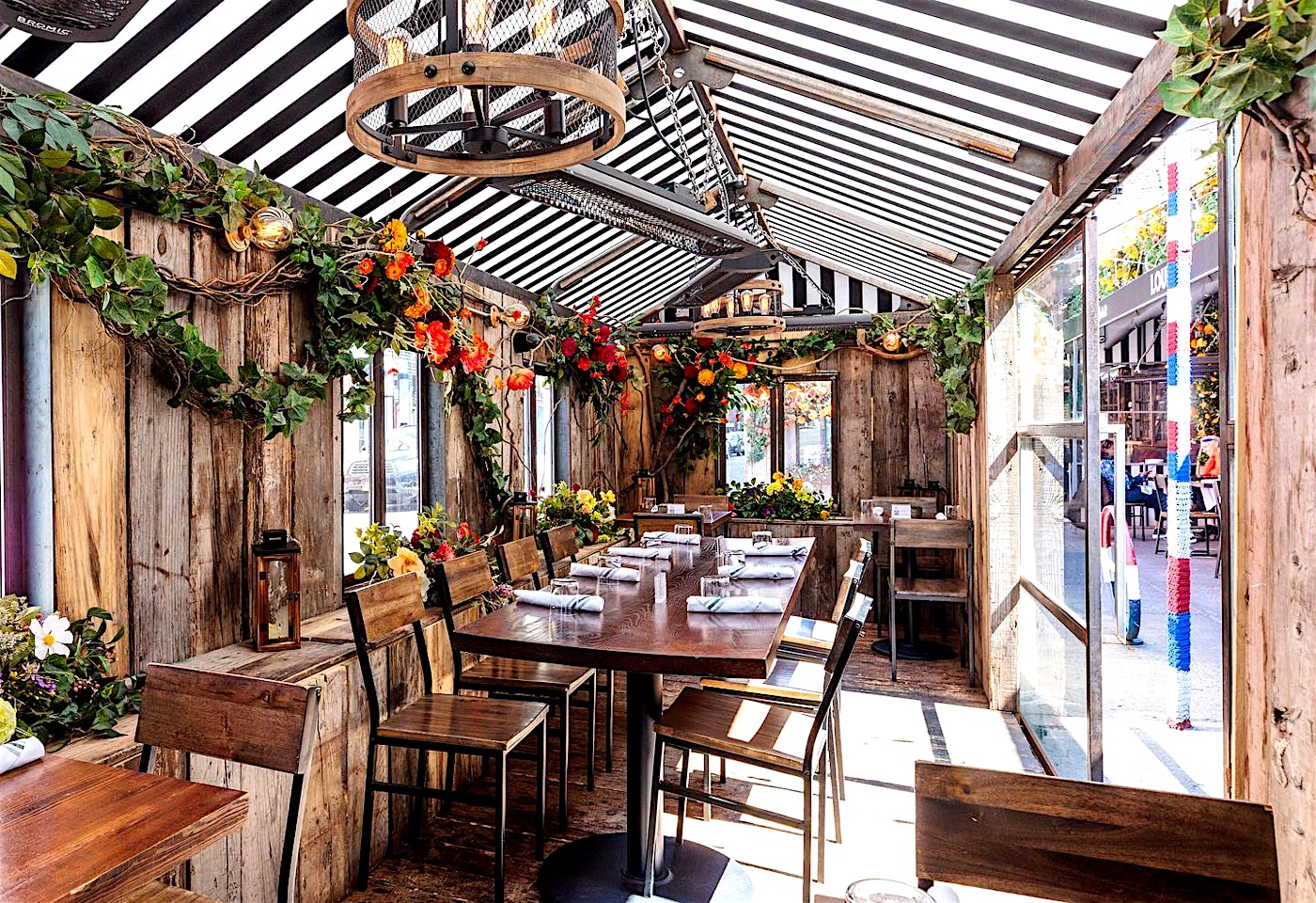 Loulou Petit Bistro Chelsea Private DIning