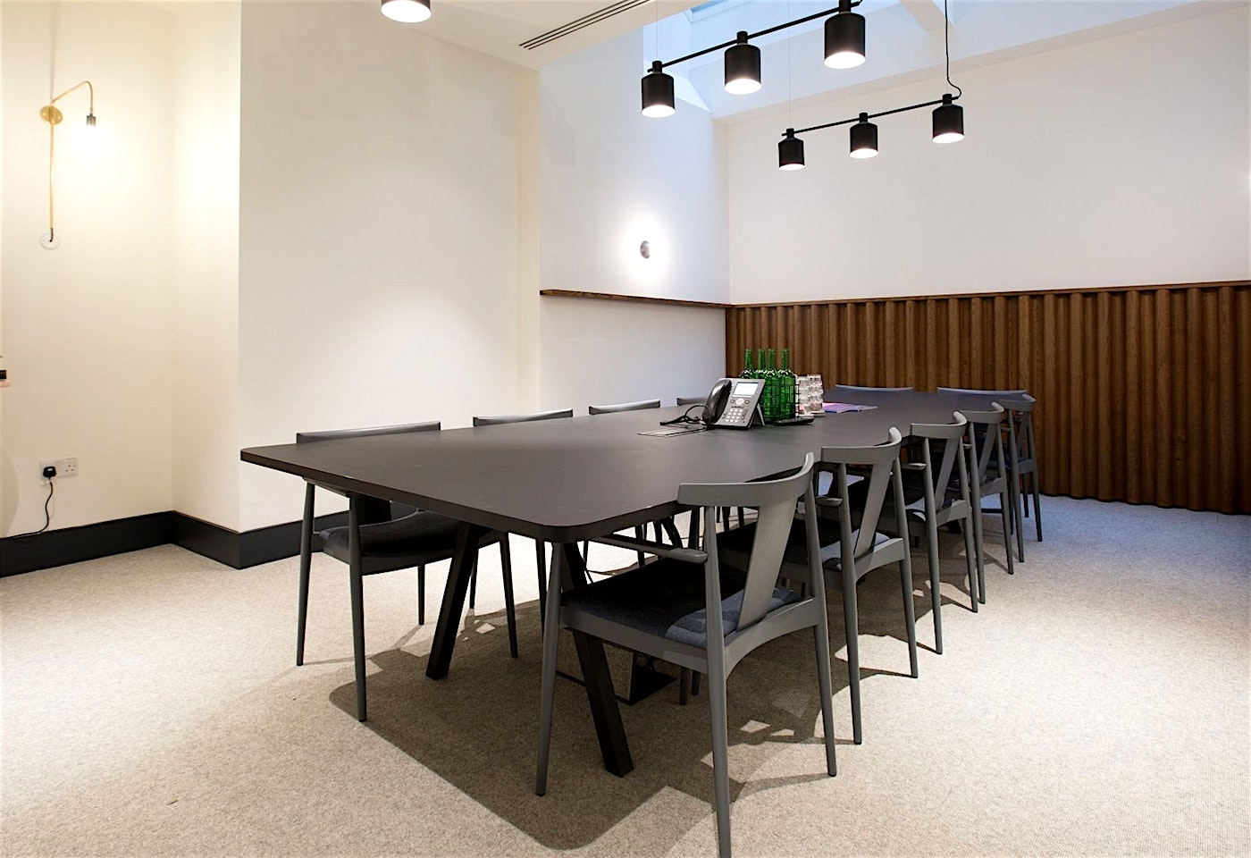 meeting room at fora warnford court city of london meeting room