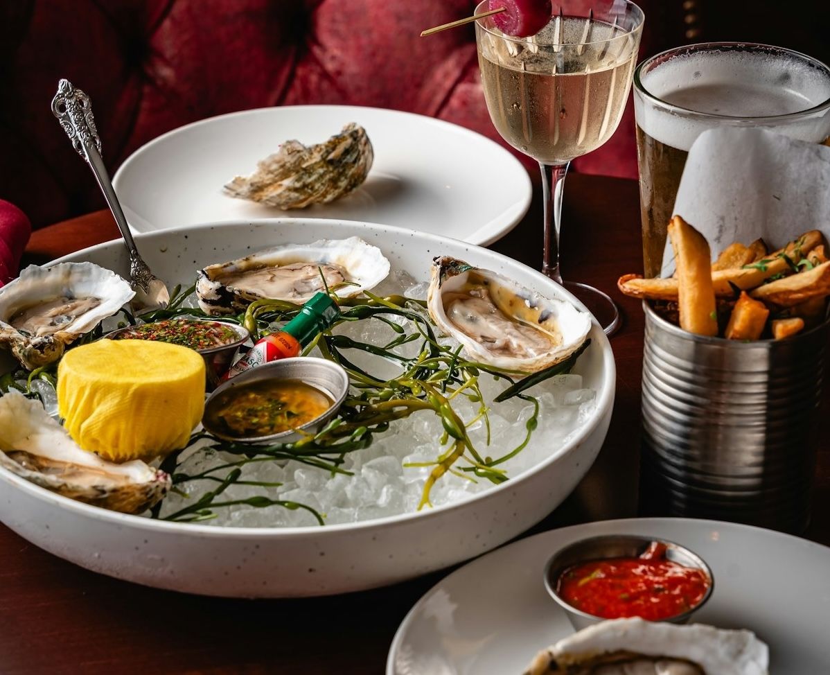 A quirky Midtown bar where you can celebrate the First Amendment: Miss Nellie’s  image 3