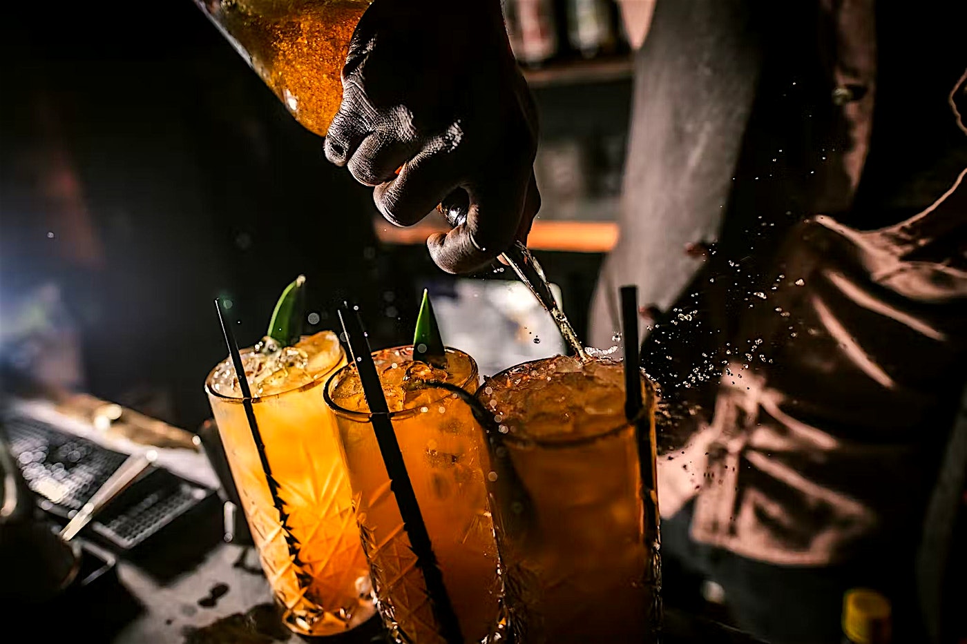 moonshine saloon liverpool street cocktail bars 3