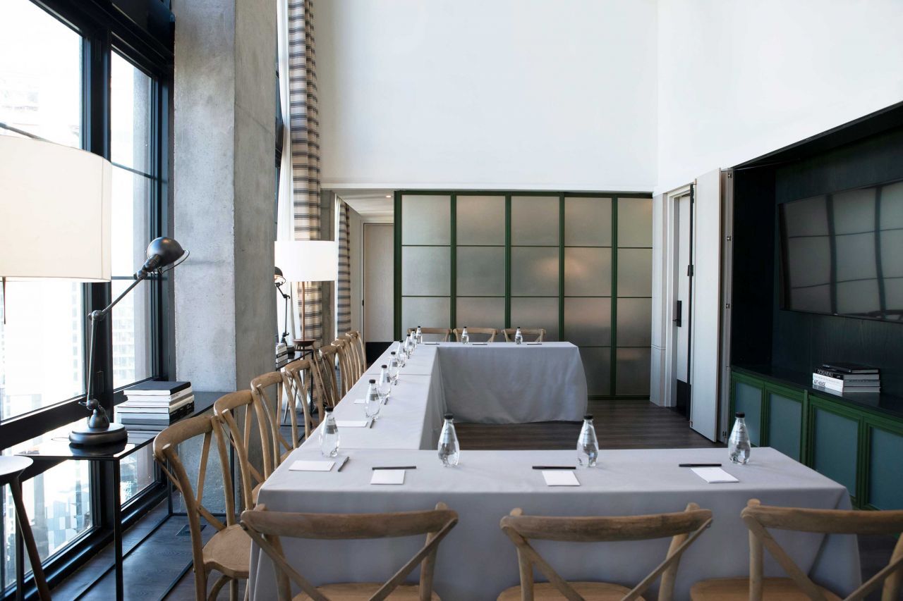 moxy hotel chelsea meeting rooms private events nyc