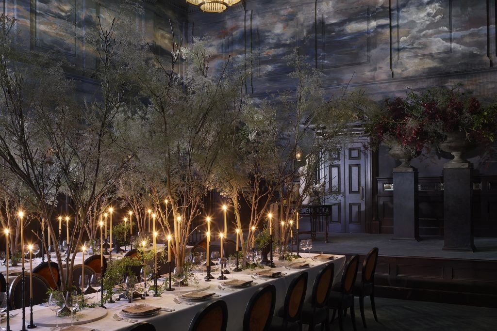 An elegant private space for dining: Nomad1