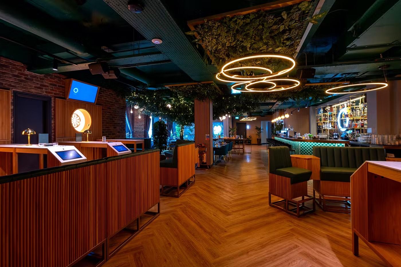 Don’t get too cocky and step over the Oche: Oche The Strand1