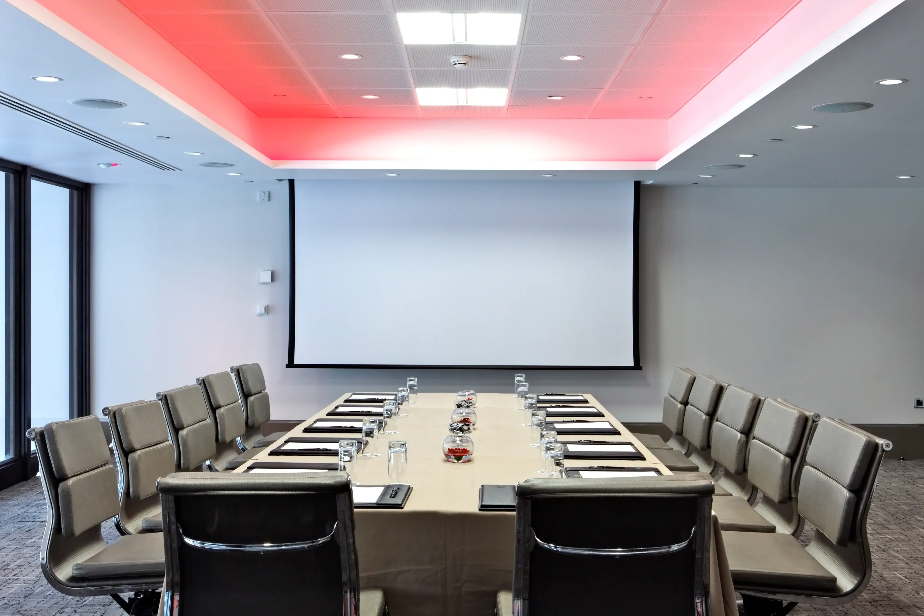 Leonardo Royal Hotel London Tower Bridge Meeting Room for hire