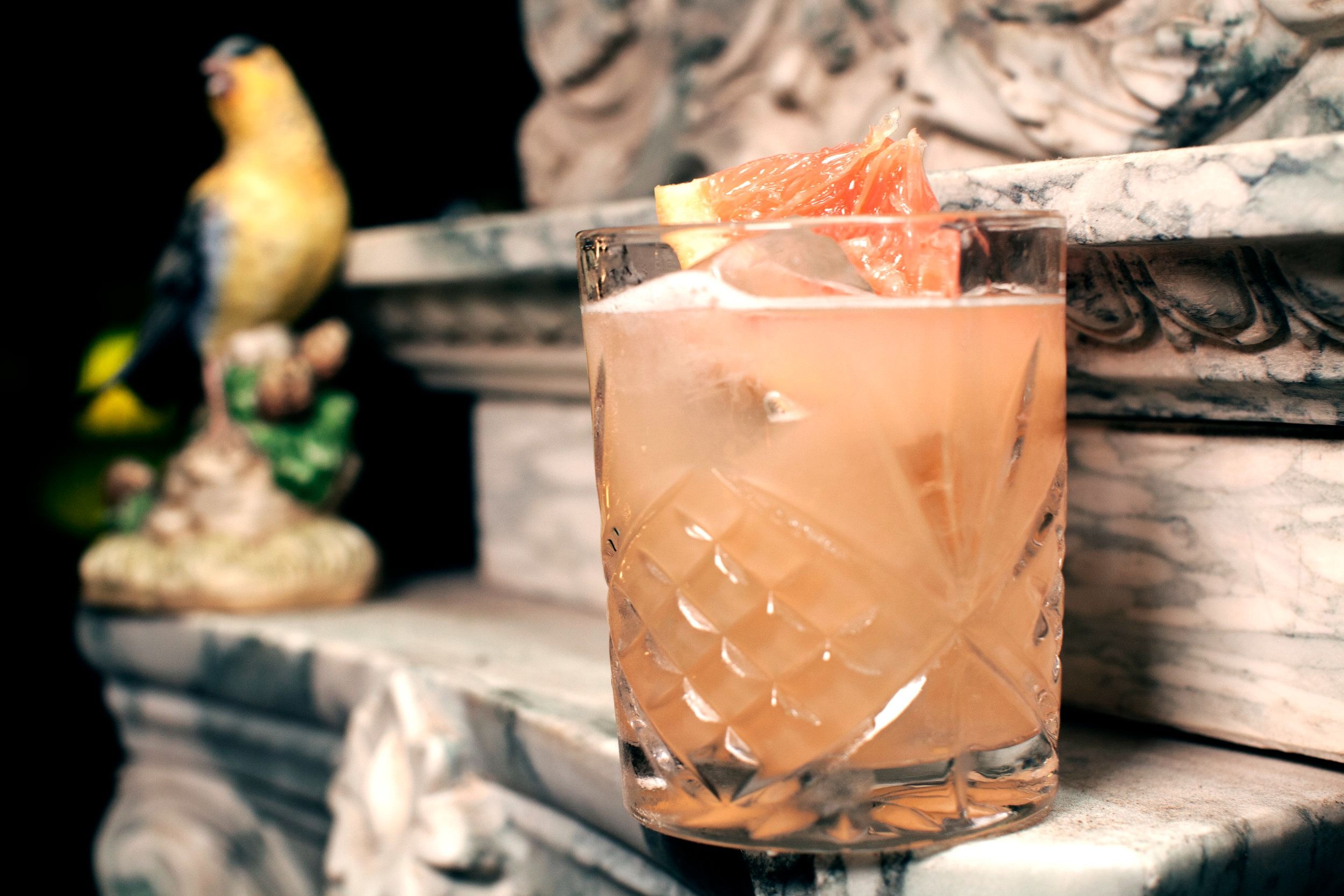 oscar wilde midtown cocktail bar nyc