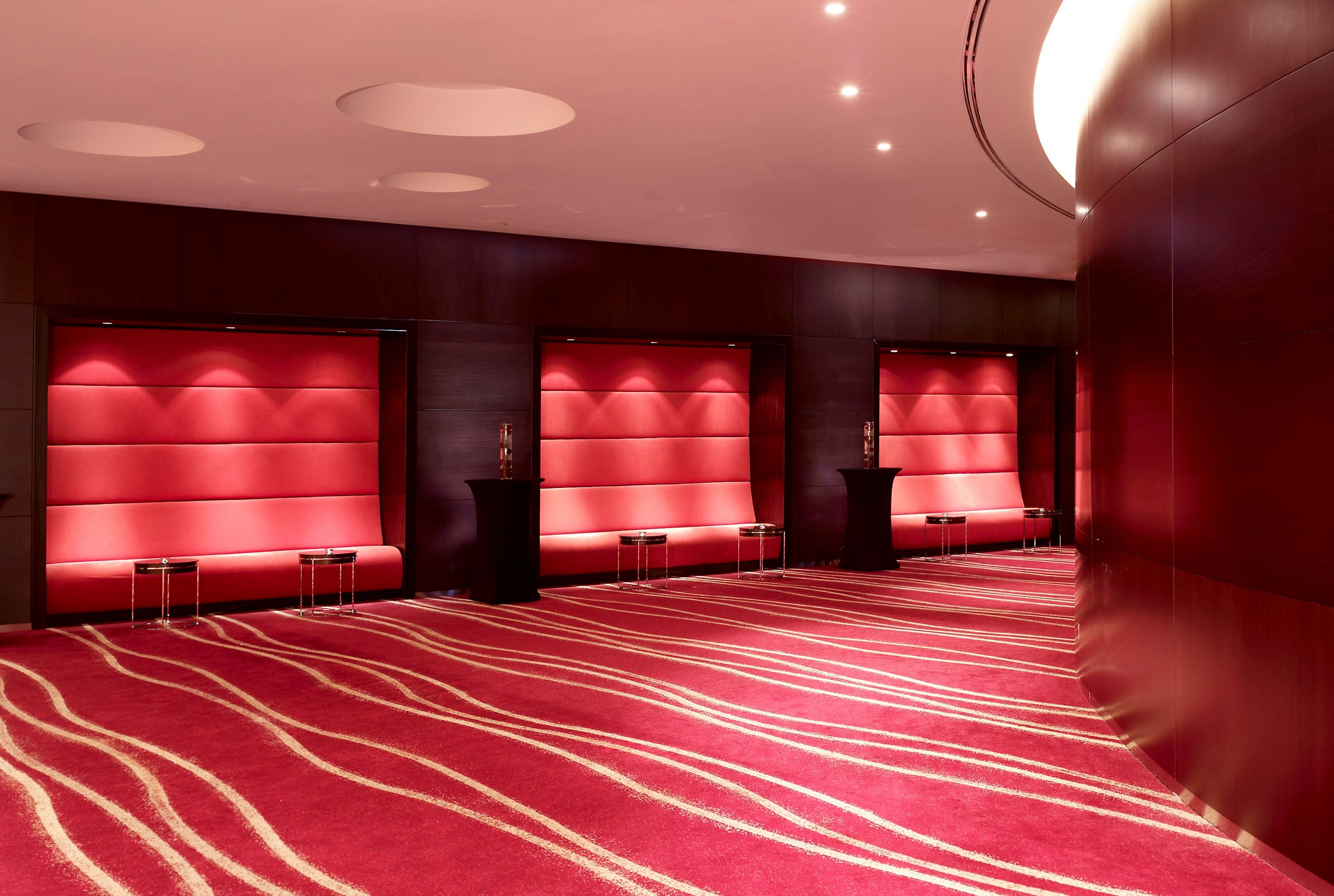 park plaza westminster bridge exhibition space