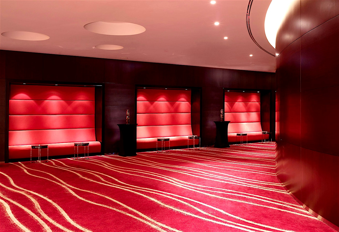 park plaza westminster bridge exhibition space