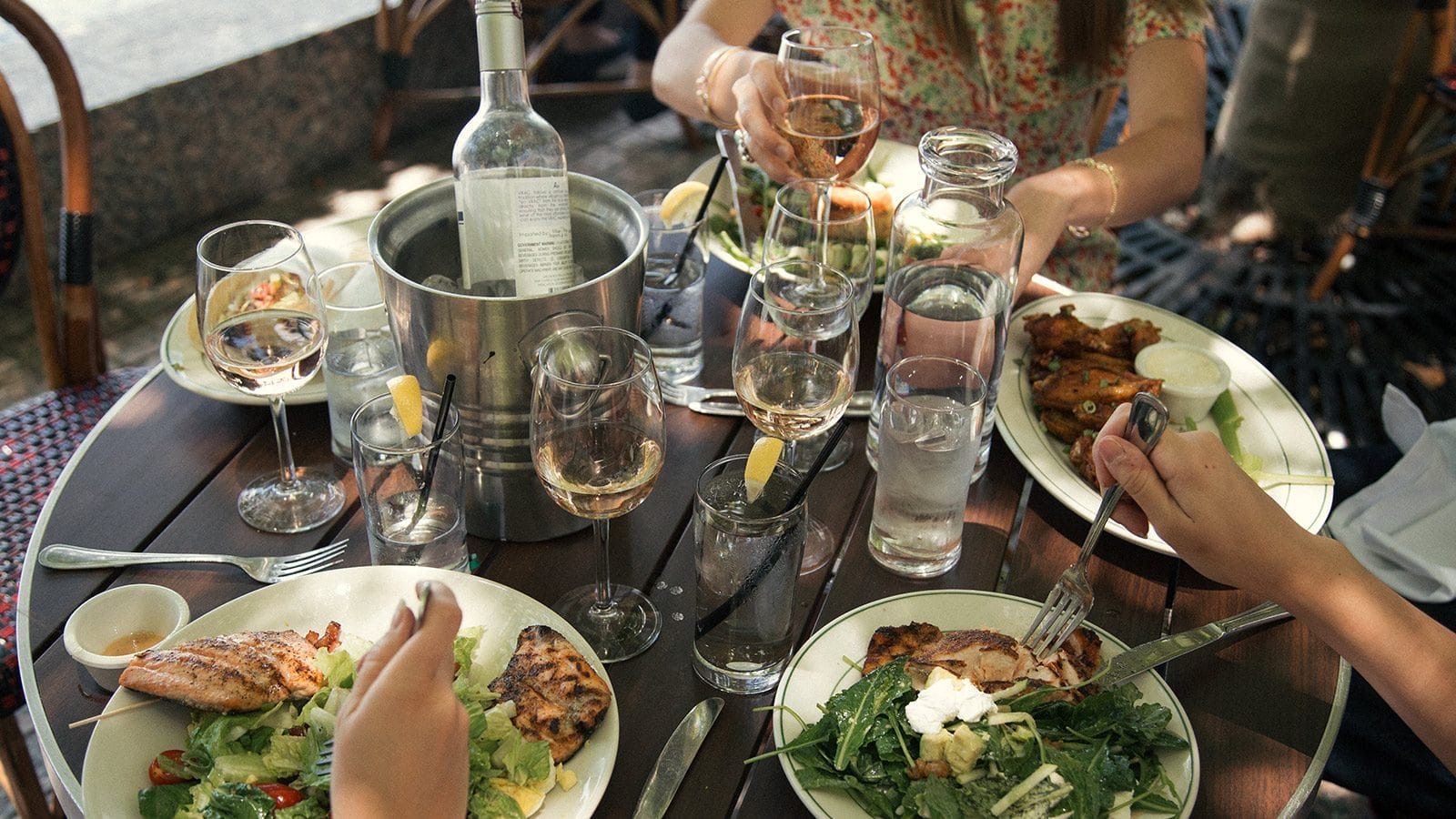 pj clarkes tribeca outdoor bars to rent private events