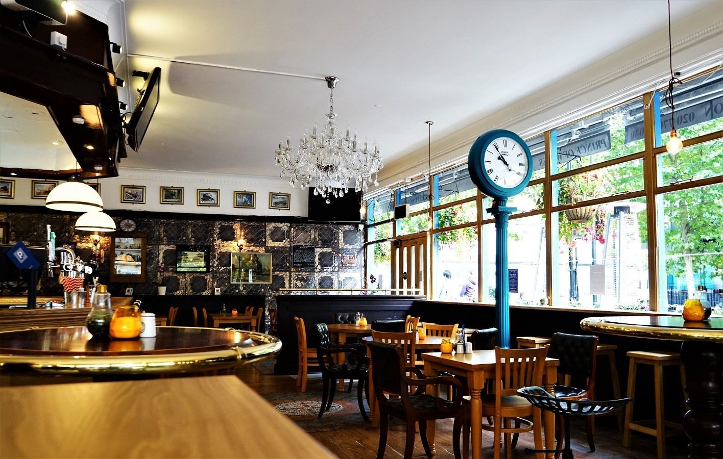 prince of wales paddington bar london