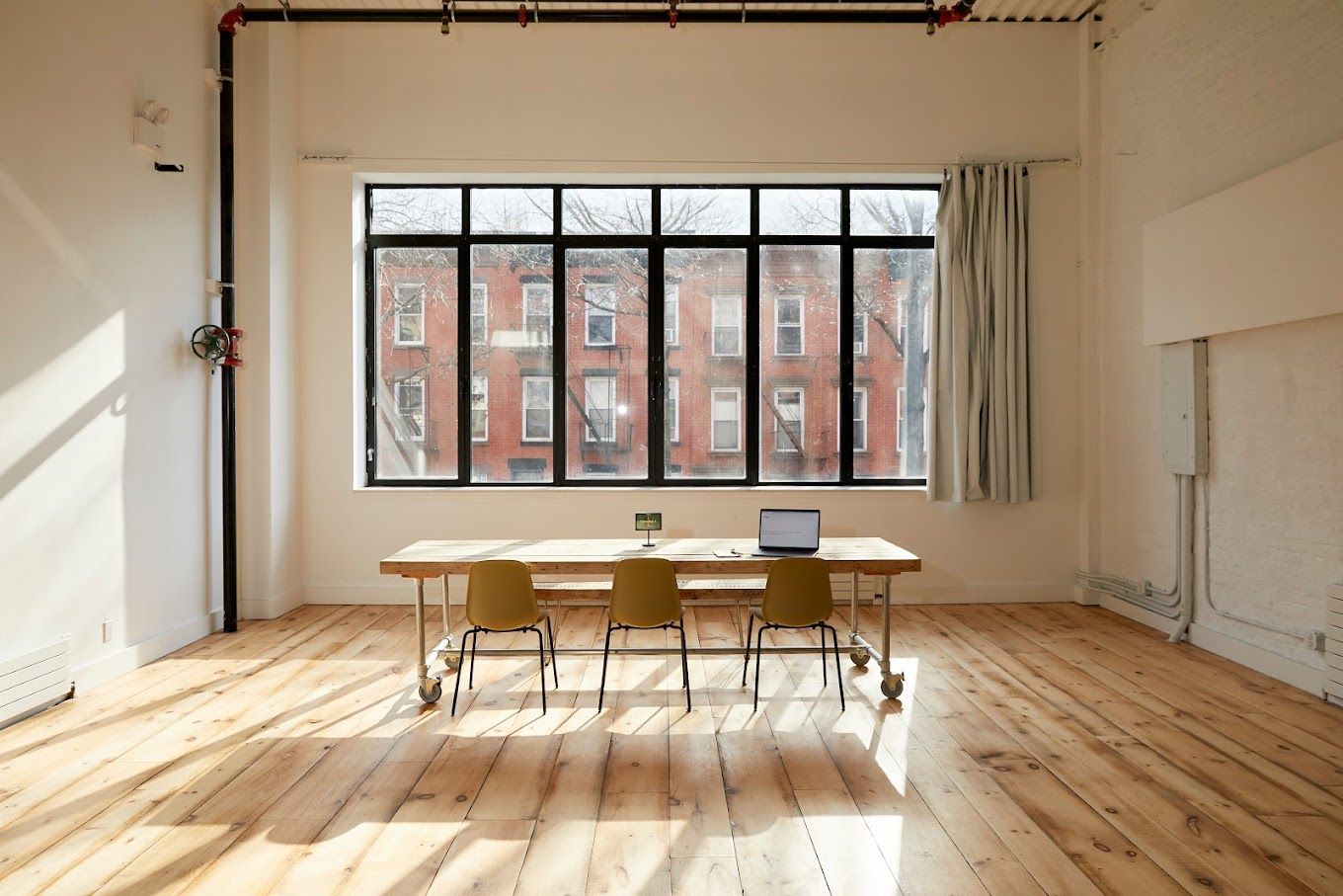 An airy, versatile studio space in Brooklyn: Prospect Studios1