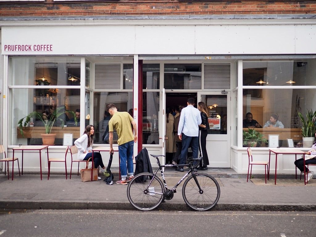 Hire The best independent coffee shops in London venues