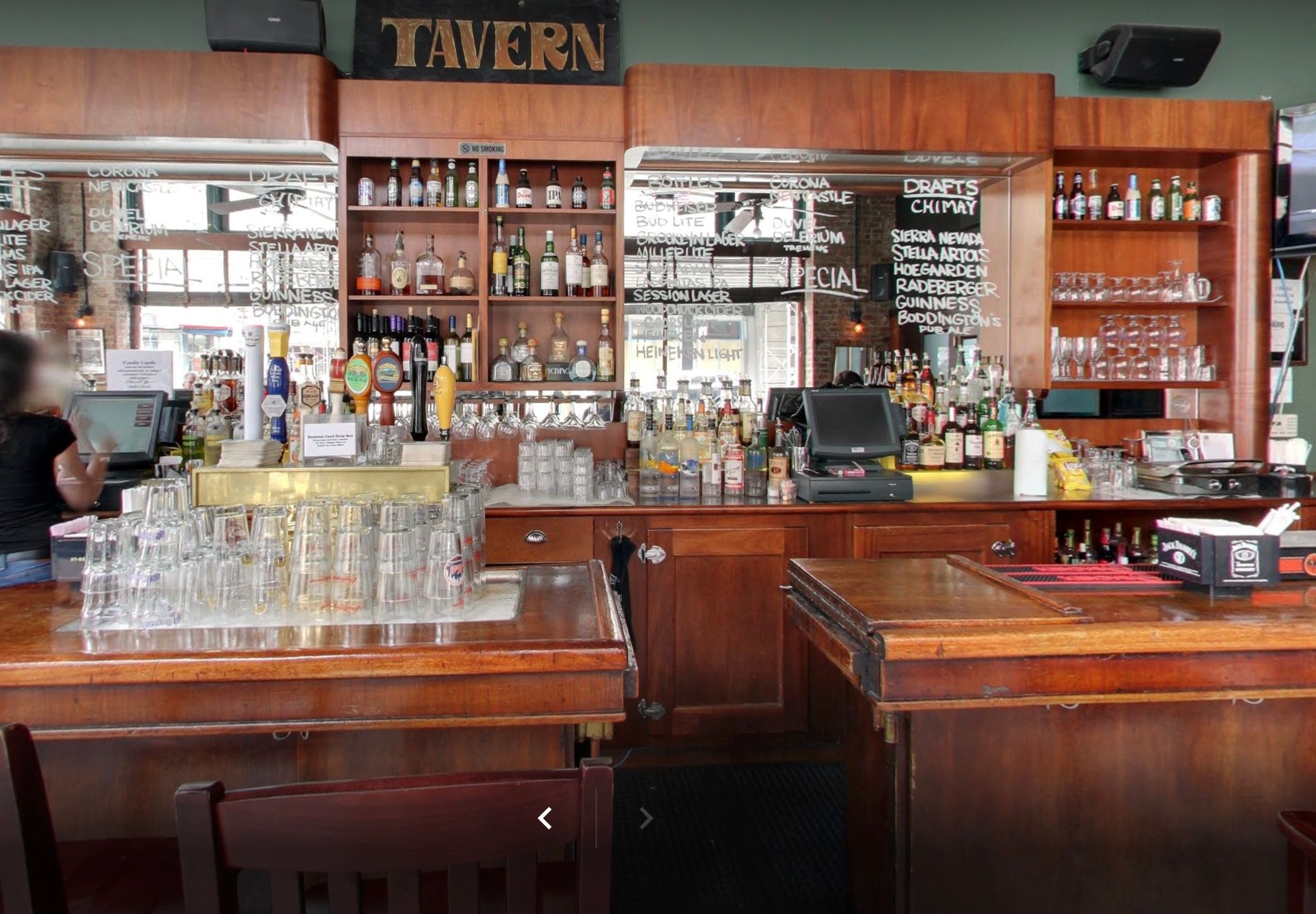 You'll hit the bullseye choosing this Tribeca cocktail bar: Puffy's Tavern 1