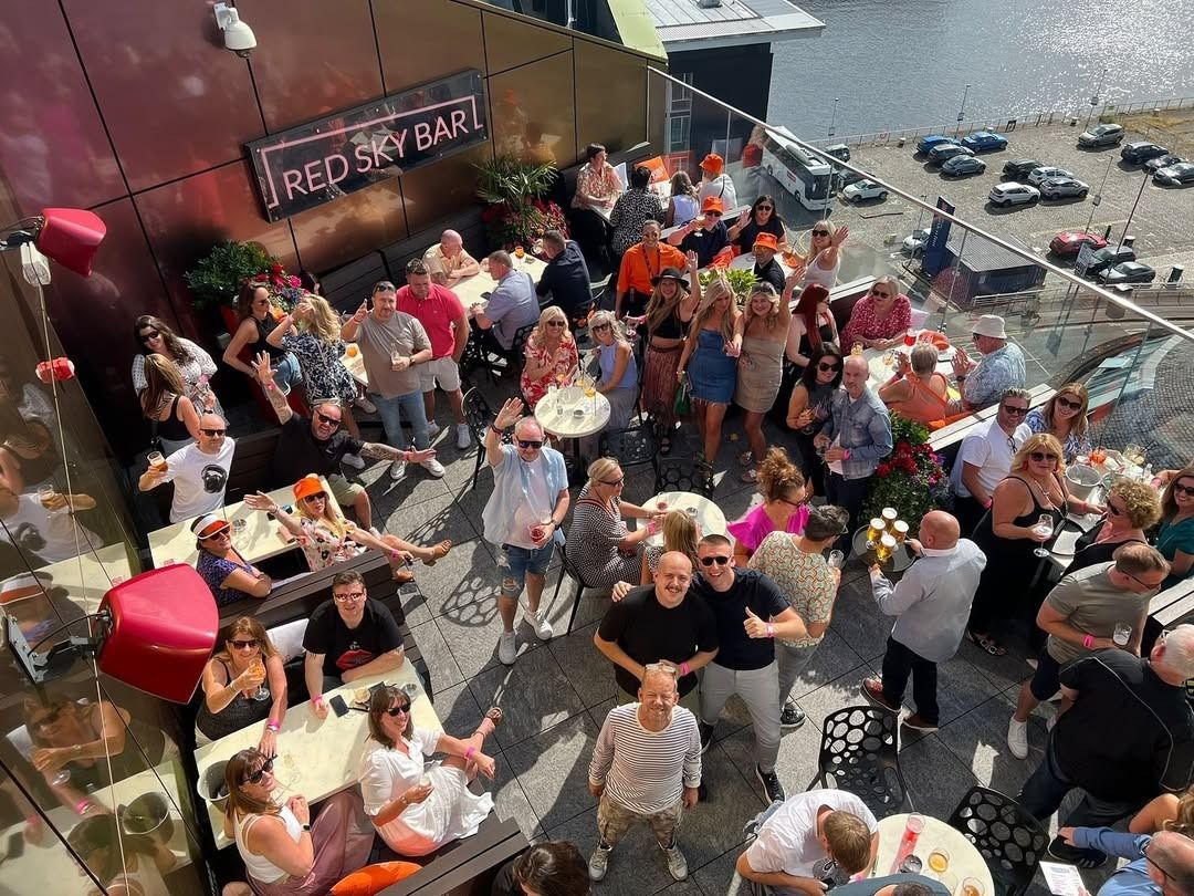 red sky bar summer party venue glasgow