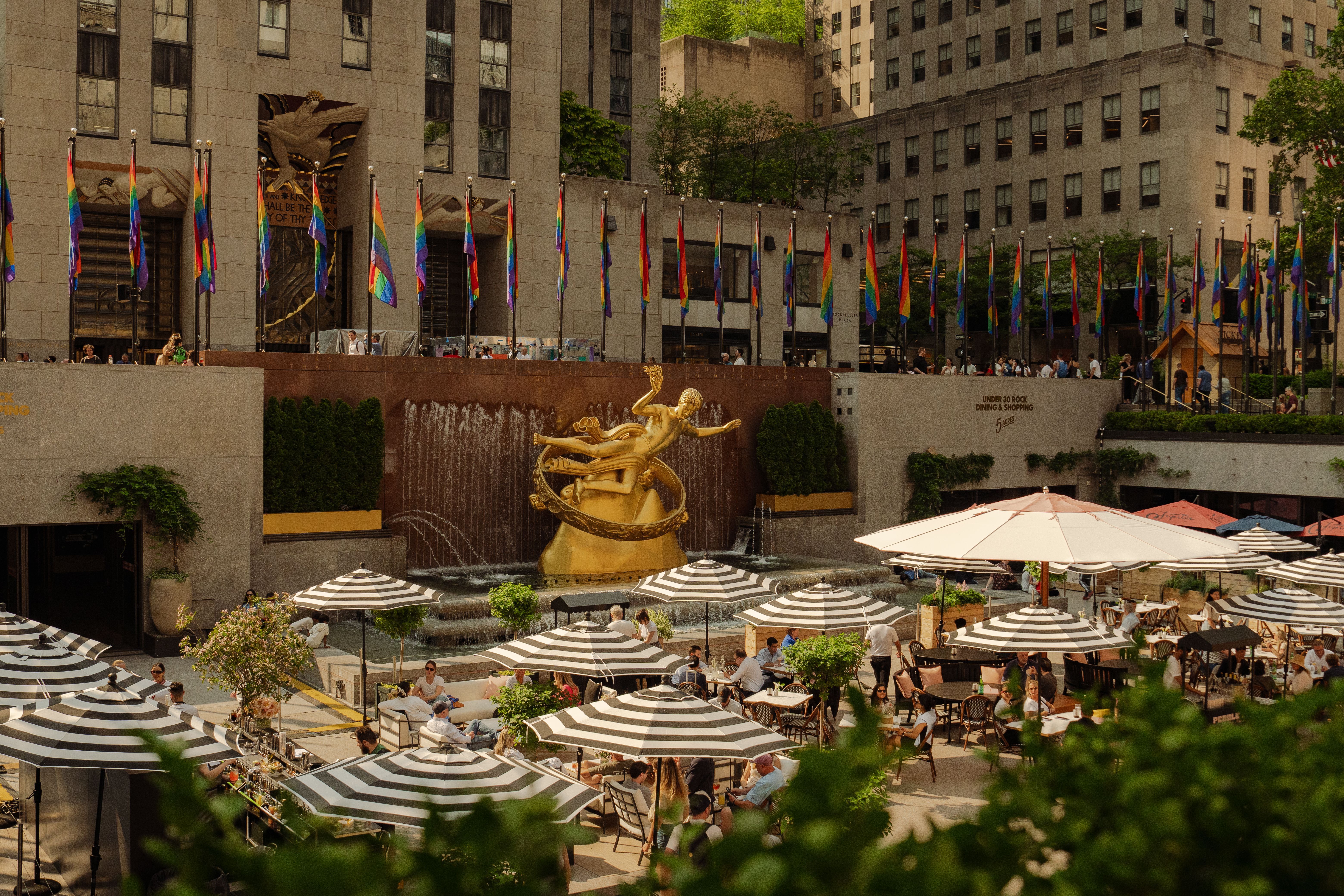 Rockefeller Center Midtown NYC summer skating rink 