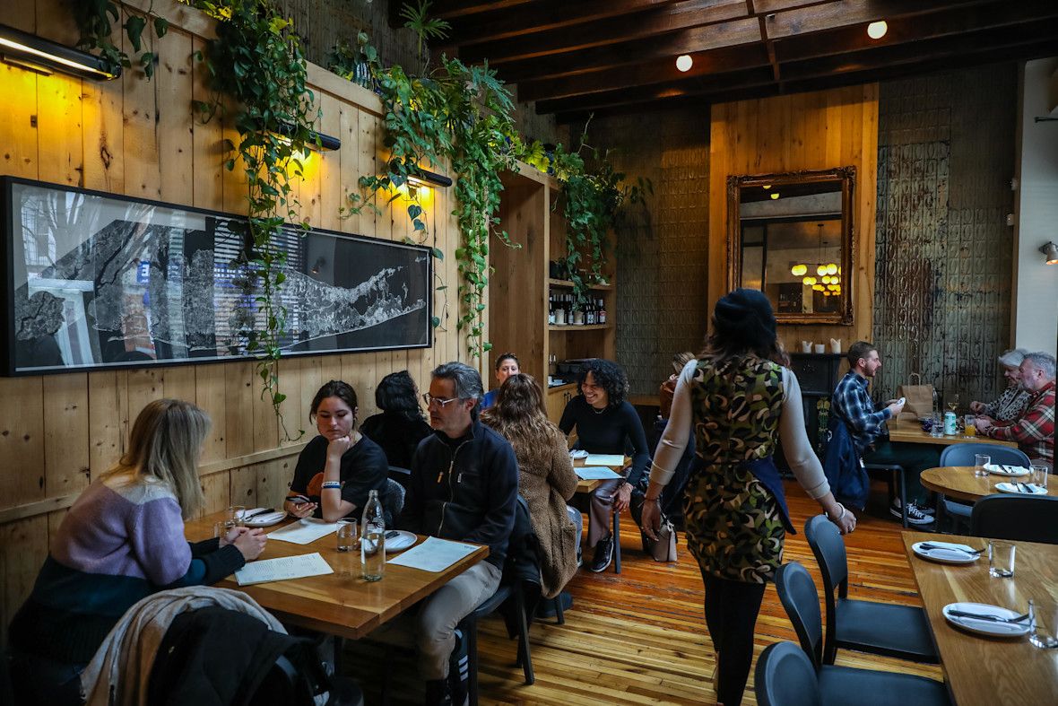 rolos nyc romantic restuarants date spots valentines day new york city