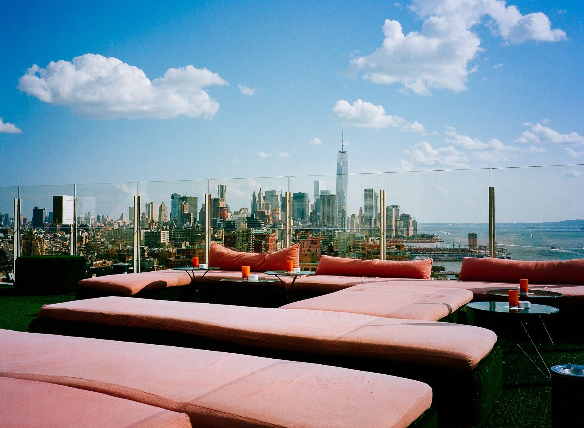 Hire Rooftop bars in Manhattan, NYC venues