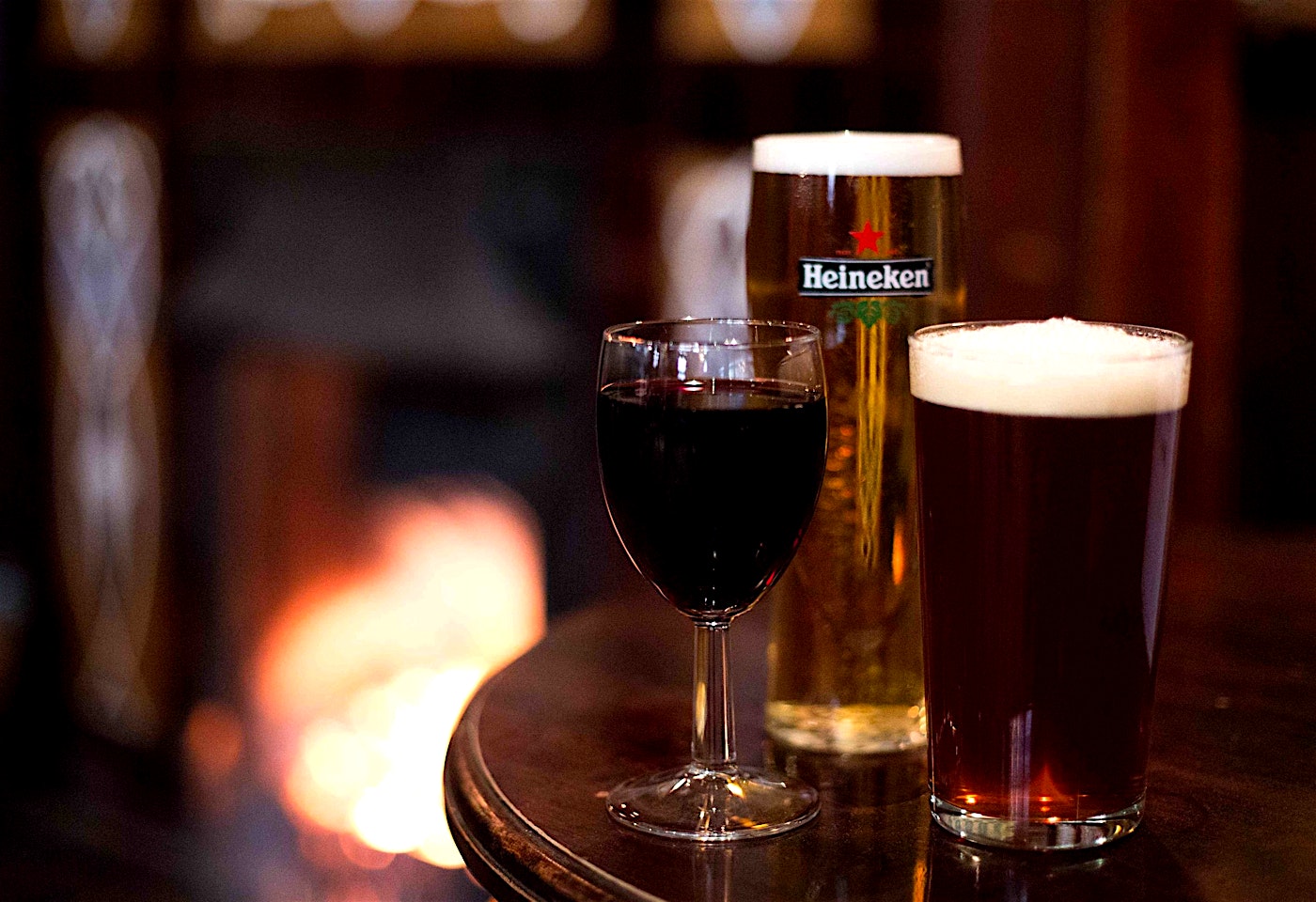 drinks at the skinners arms pub in kings cross london