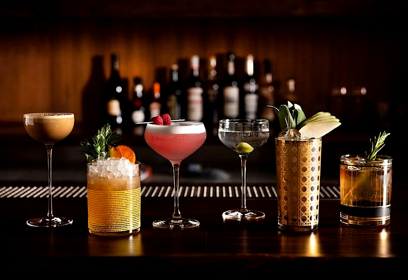 This FiDi cocktail bar is both approachable and chic: Split Eights image 2