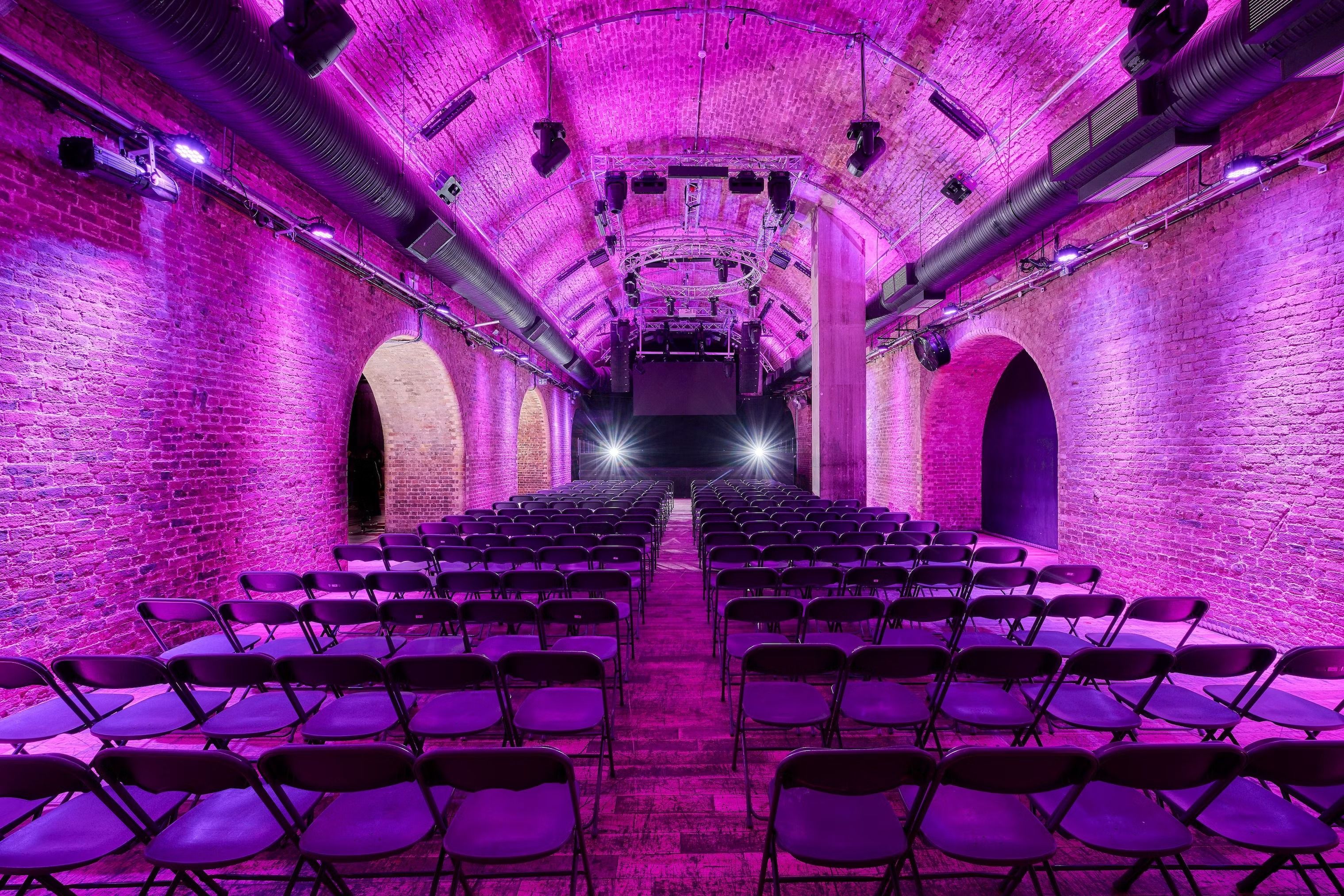 Host your large conference under Victorian railway arches: The Steel Yard1