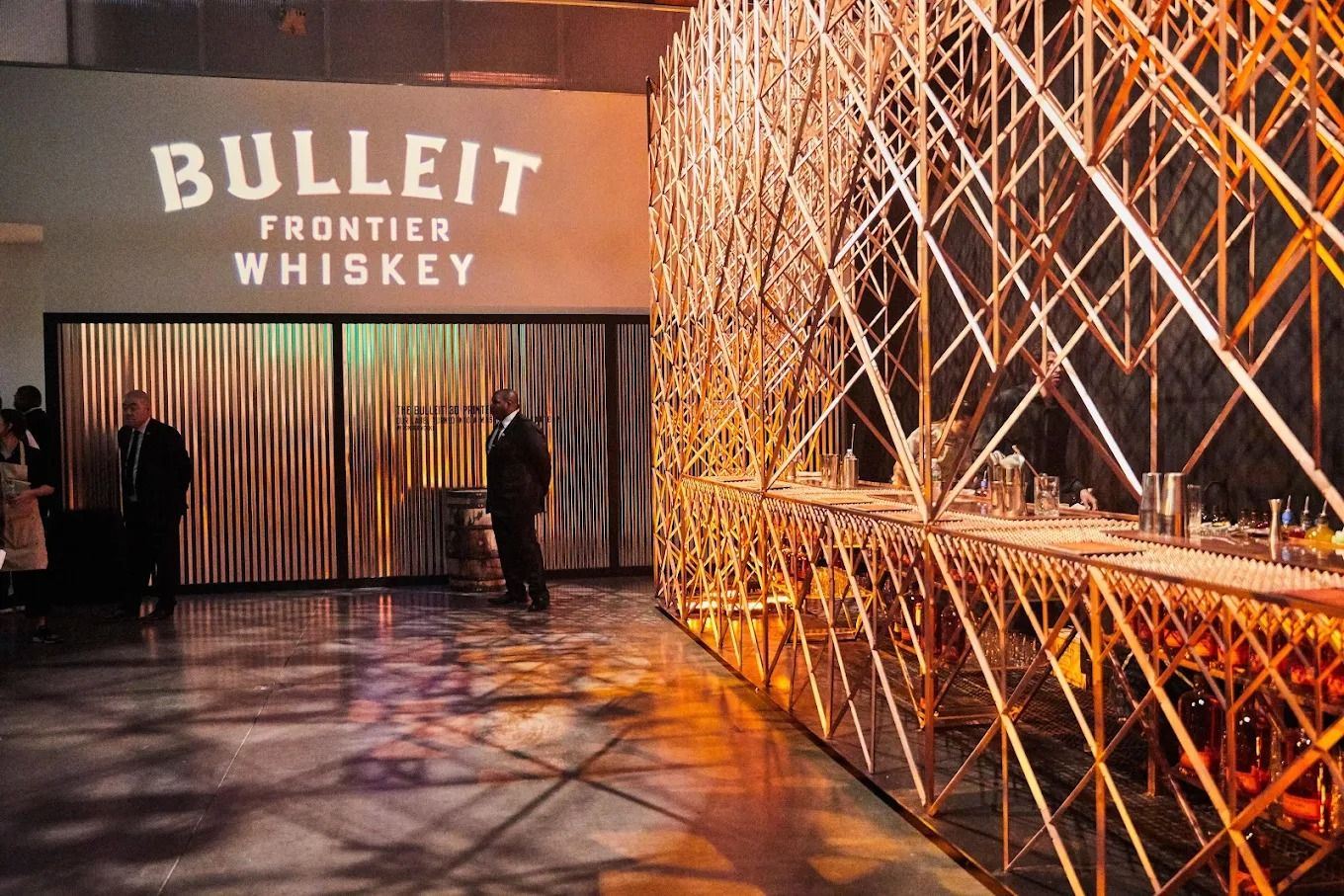 Industrial elegance in Chelsea: Studio 525 image 3