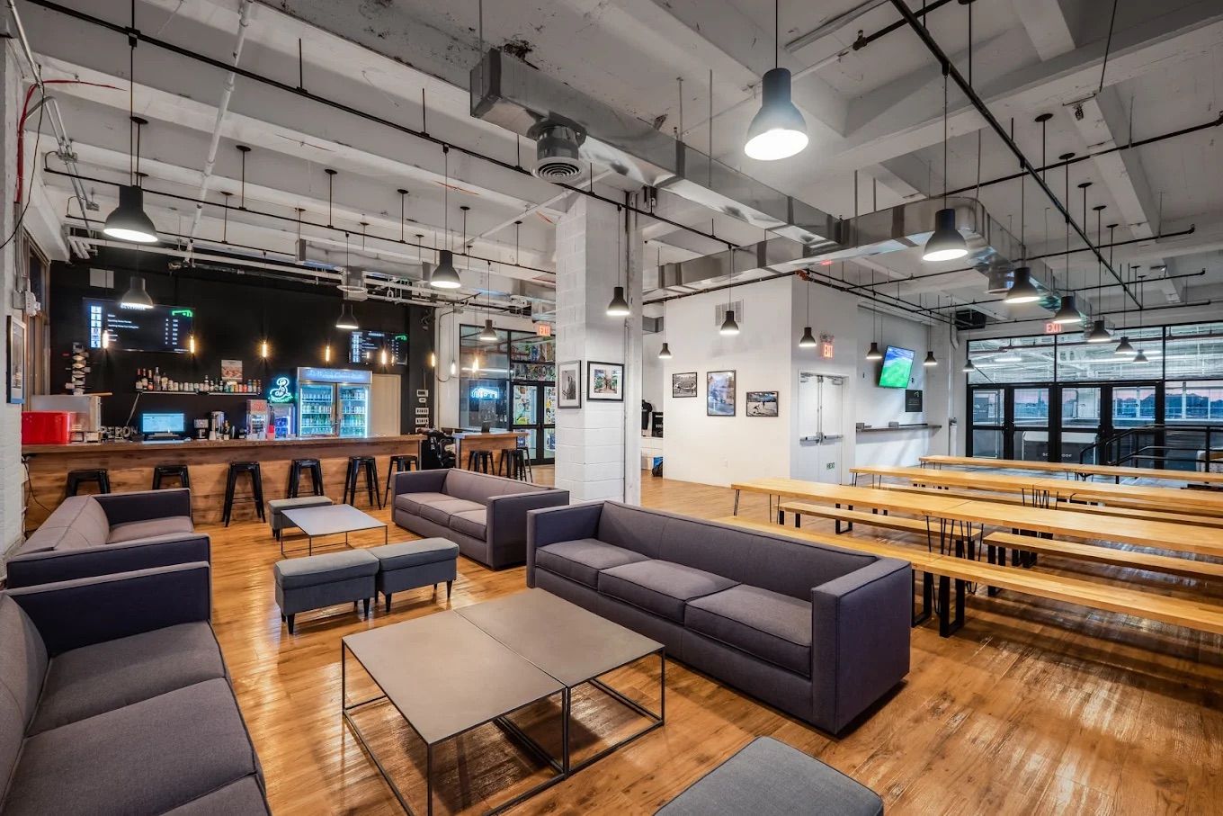 Sprawling summer party spaces on the Brooklyn waterfront: Sunset Park Rooftop image 2