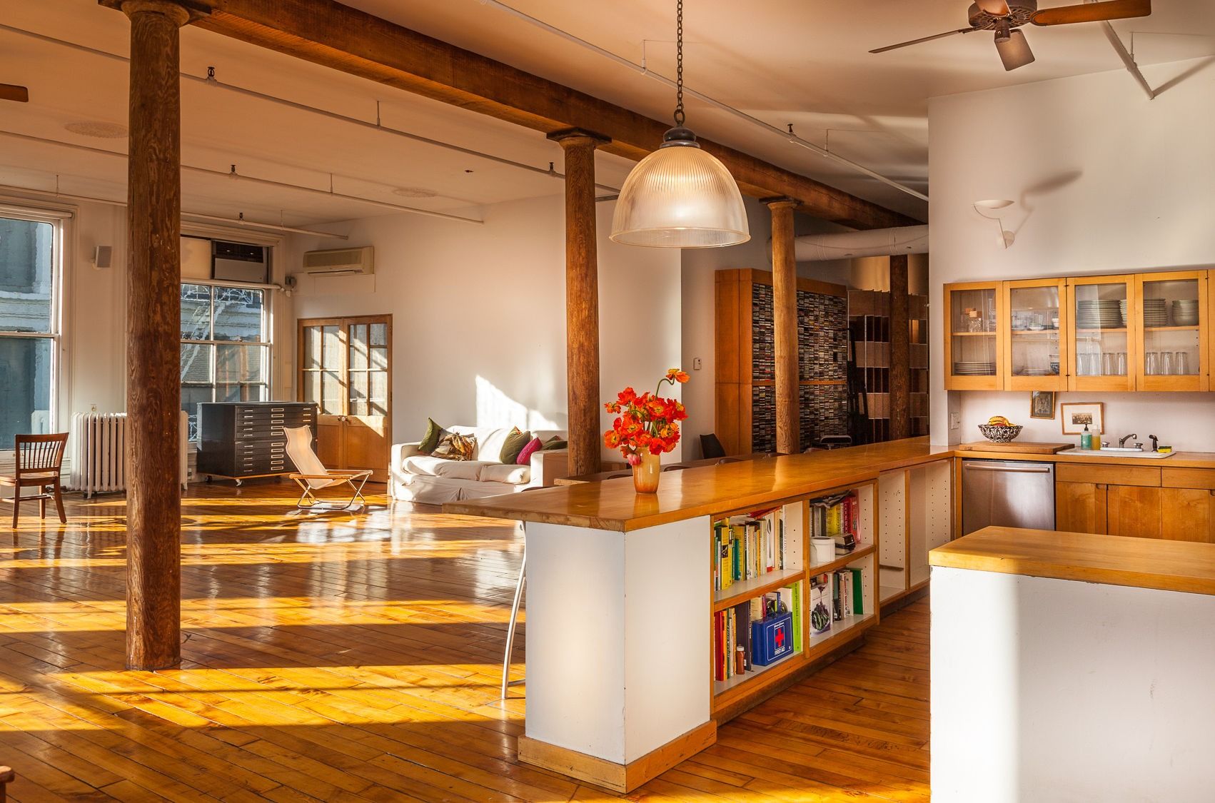 A character-filled loft in Manhattan: Sweet Space image 2