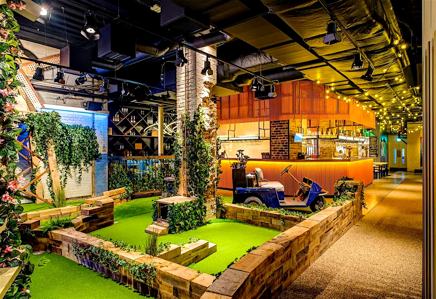 Swingers London party 2