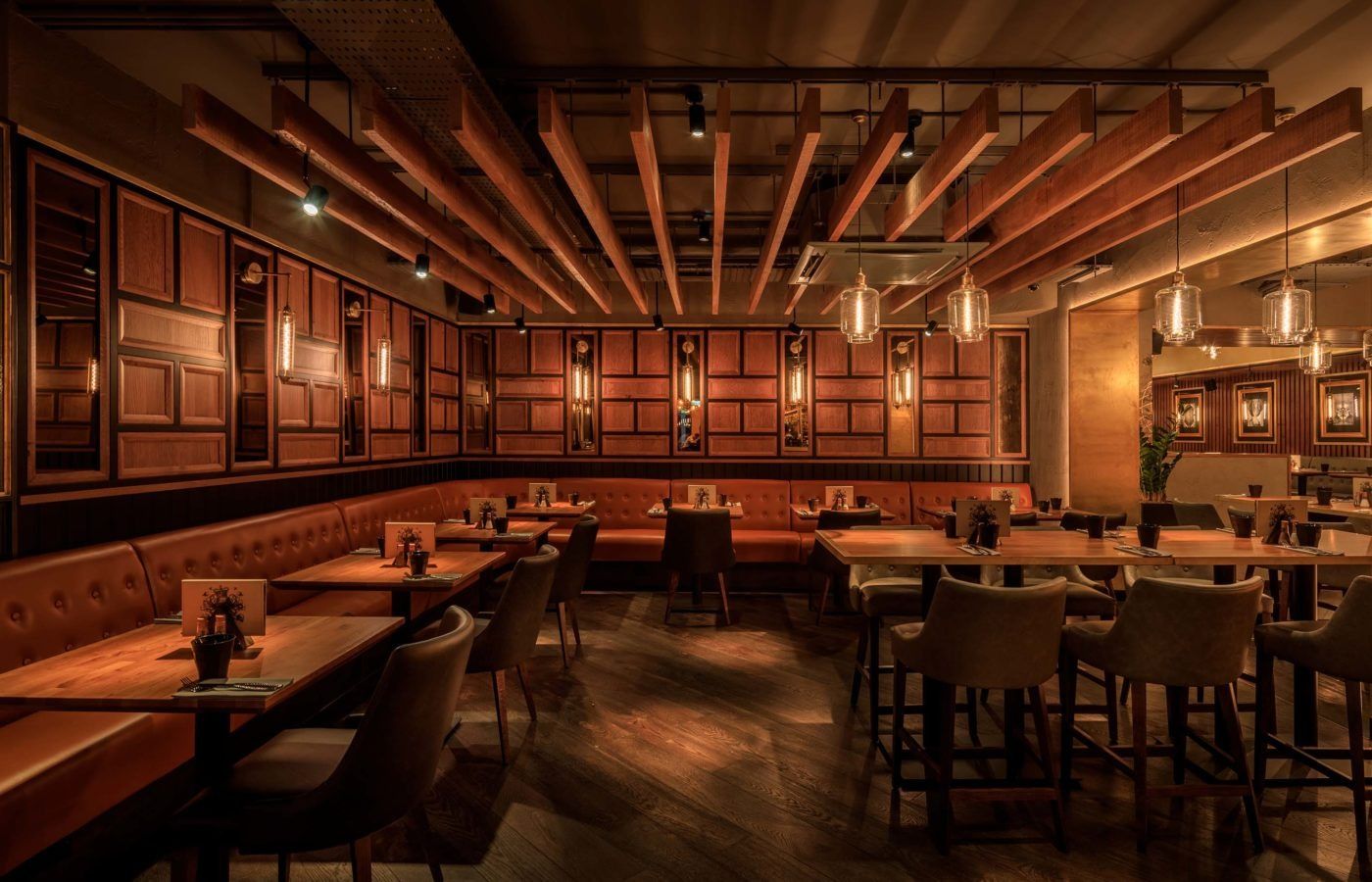 the alchemist covent garden romantic bars 1