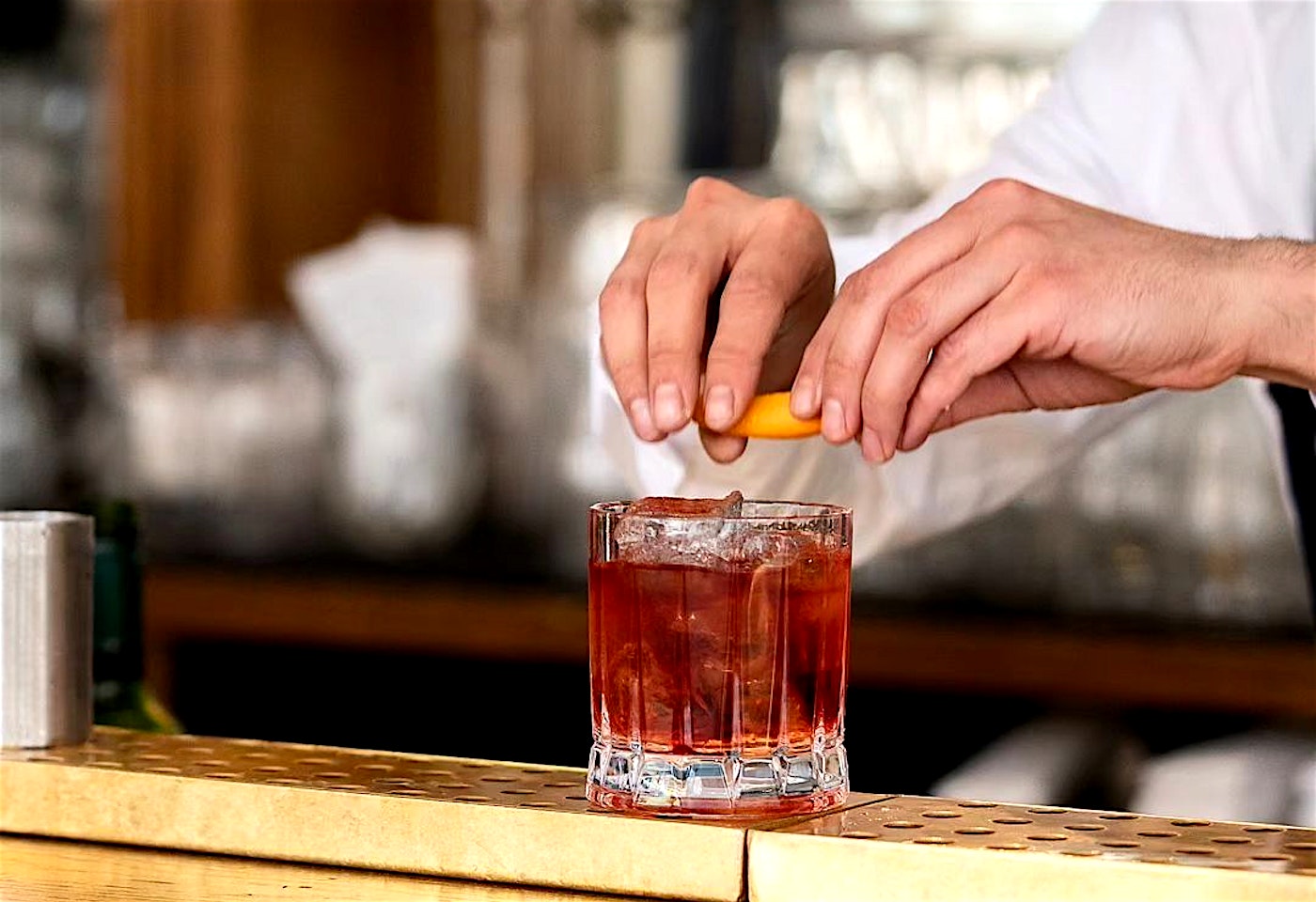cocktail at the alfred tennyson belgravia london bar