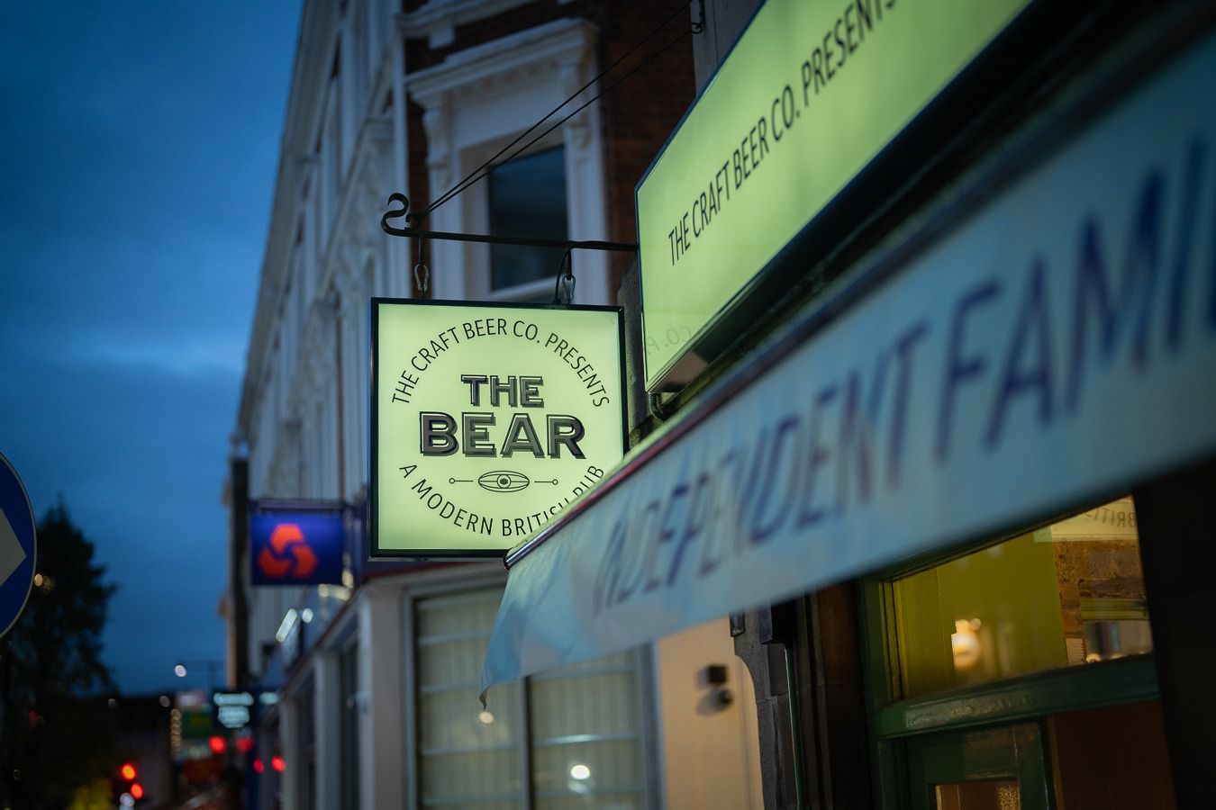 the bear pub paddington bar london