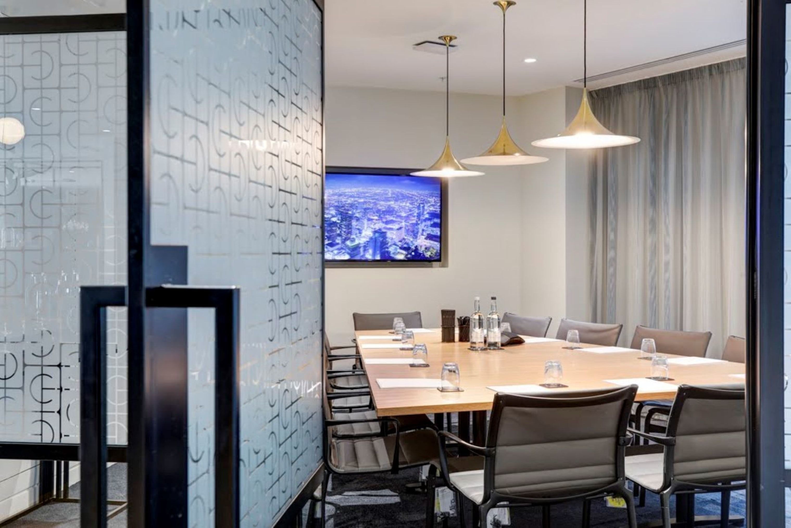 the boardroom at the clubhouse holborn circus city of london meeting room