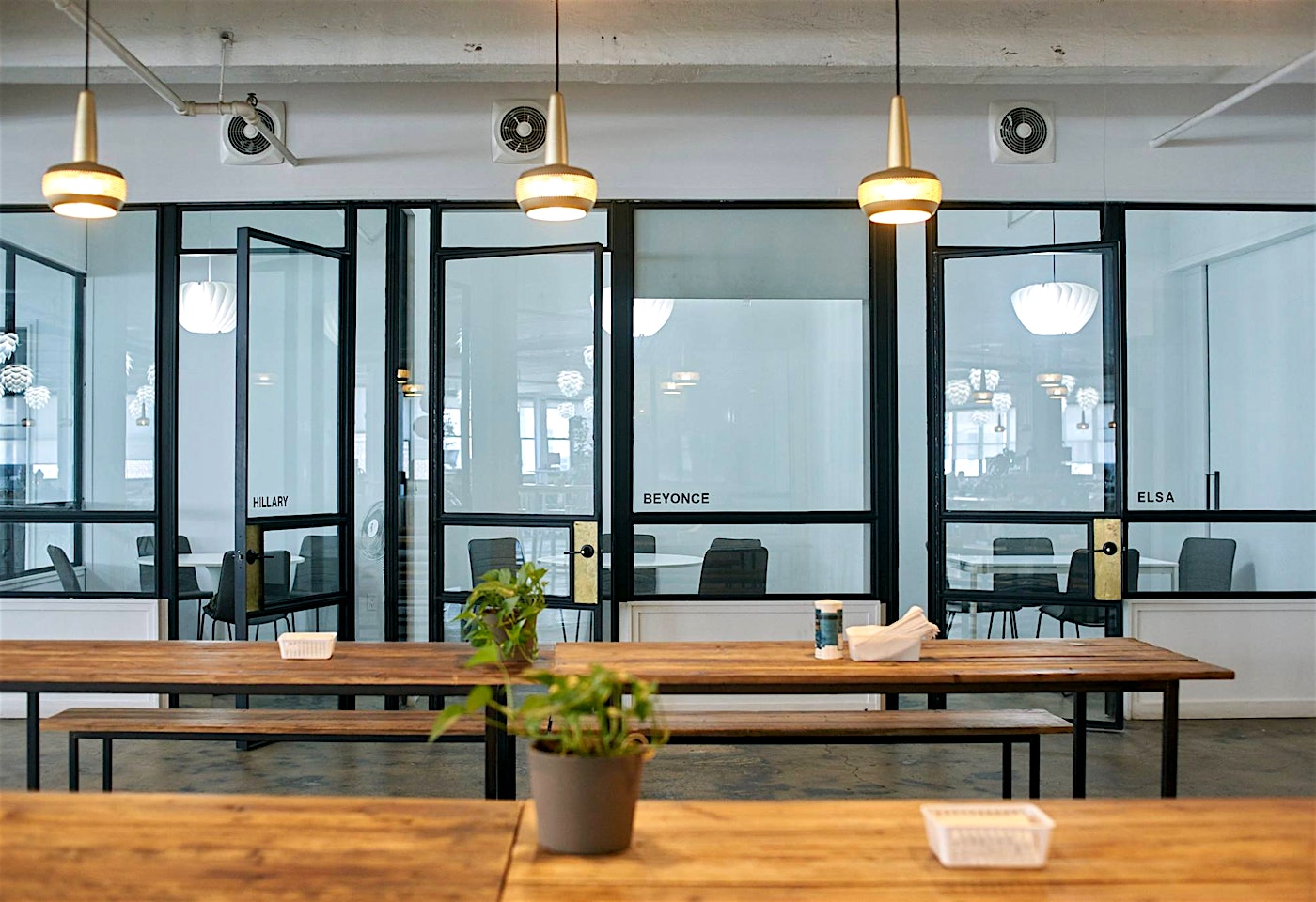 Produce some of your best work at this industrial Brooklyn meeting space: The Brass Factory image 2