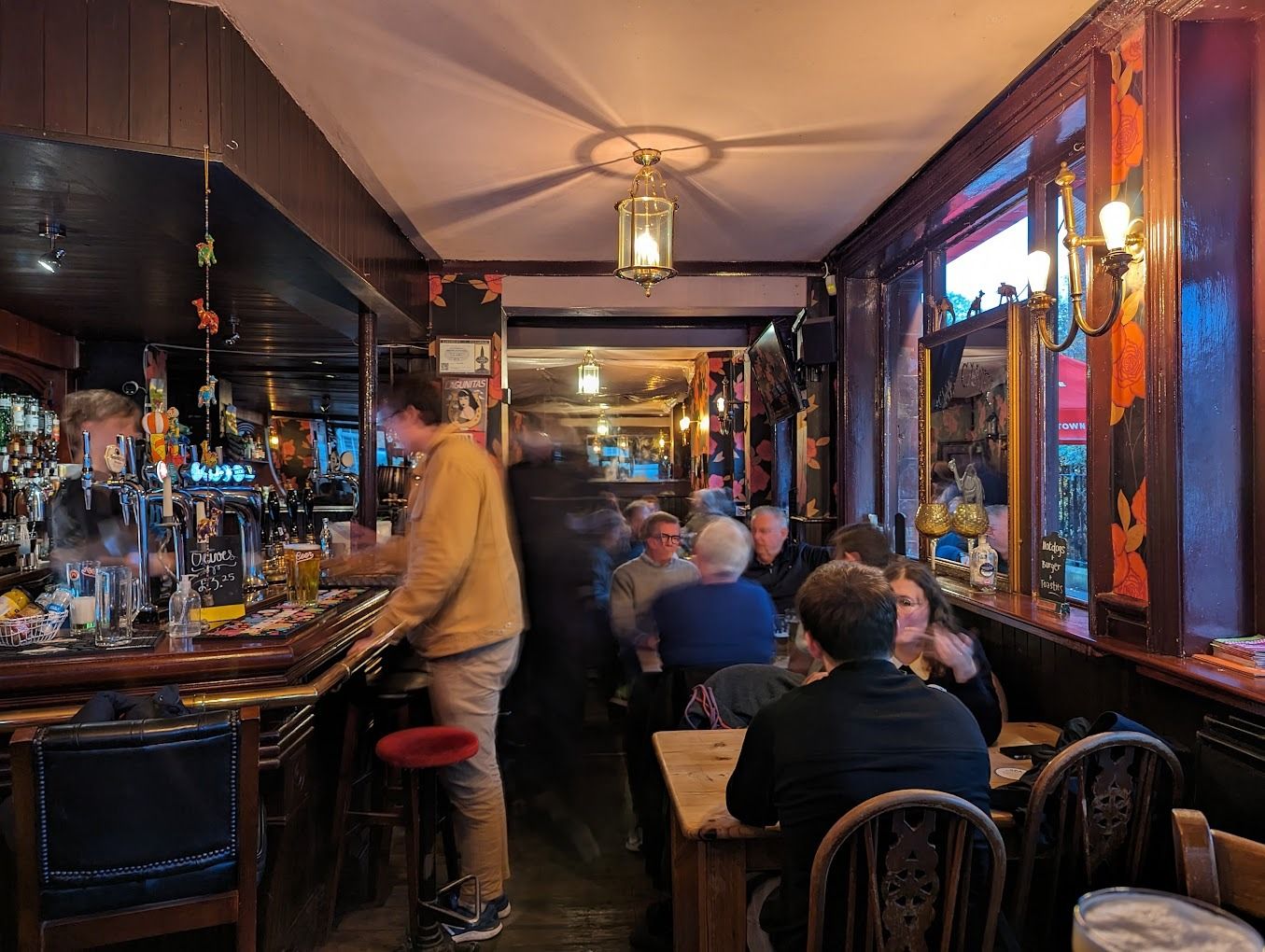 the camel bethnal green bar london