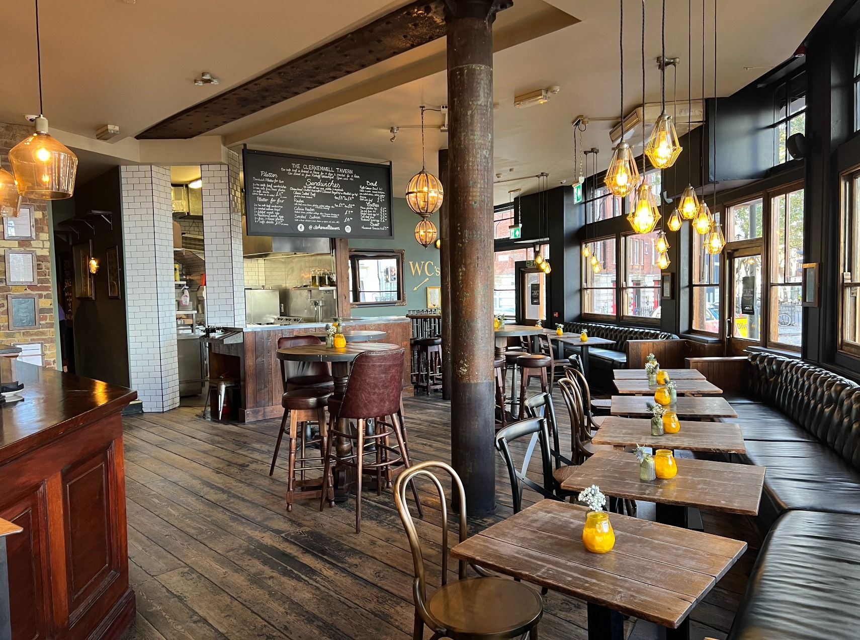 interior of the clerkenwell tavern clerkenwell bar london