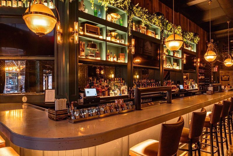 Hire Cocktail bars in Midtown venues
