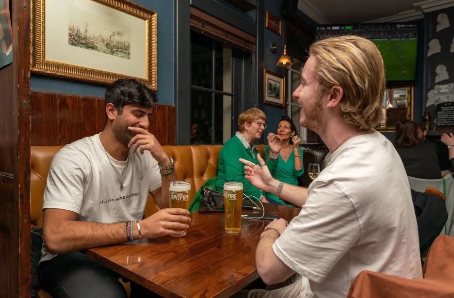 The classic Victoria pub: Duke of Wellington image 3