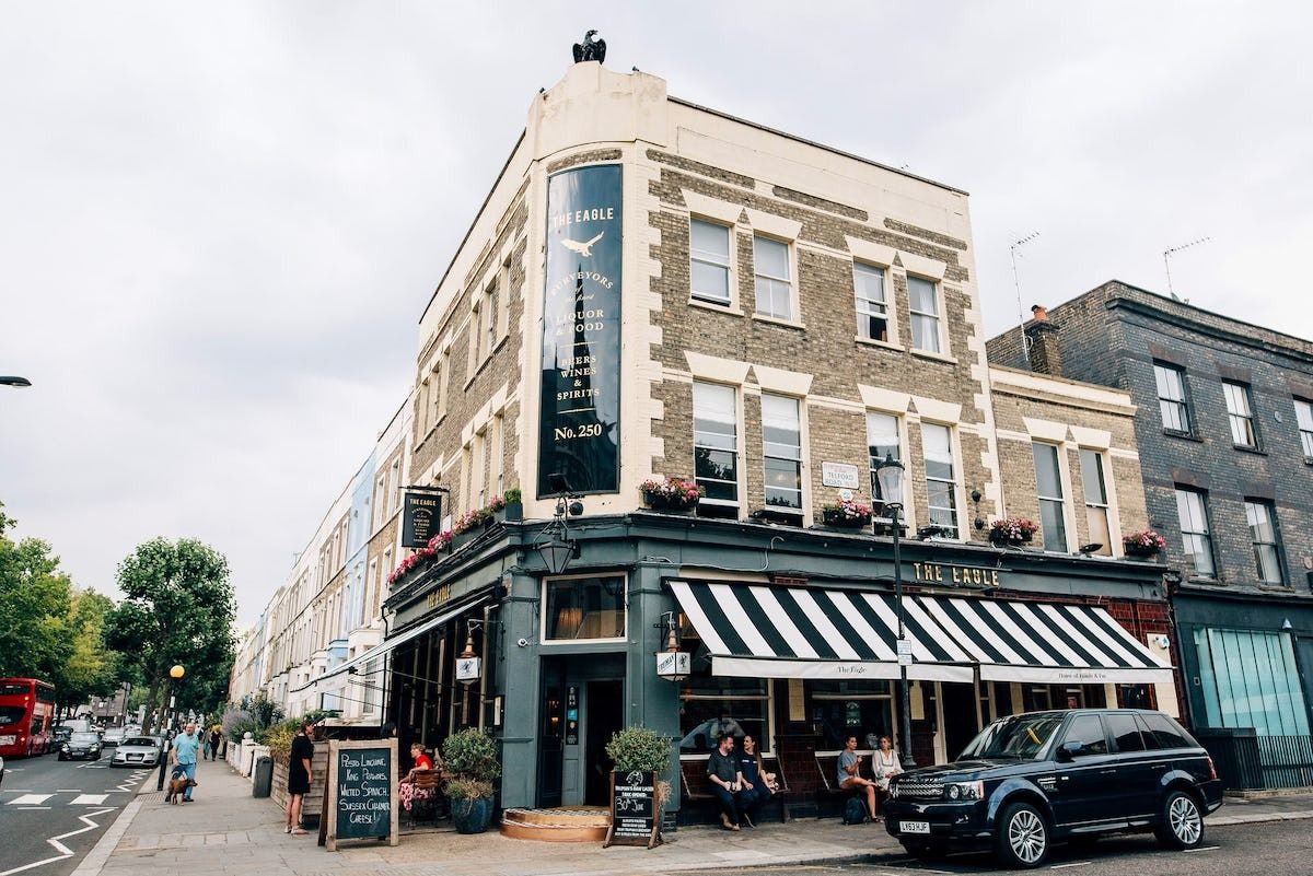 exterior of the eagle private dining notting hill london