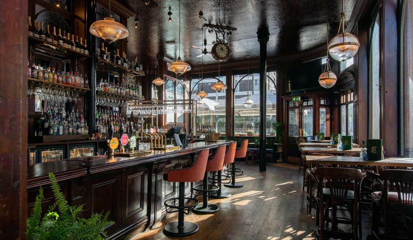 interior of the elgin notting hill private dining london