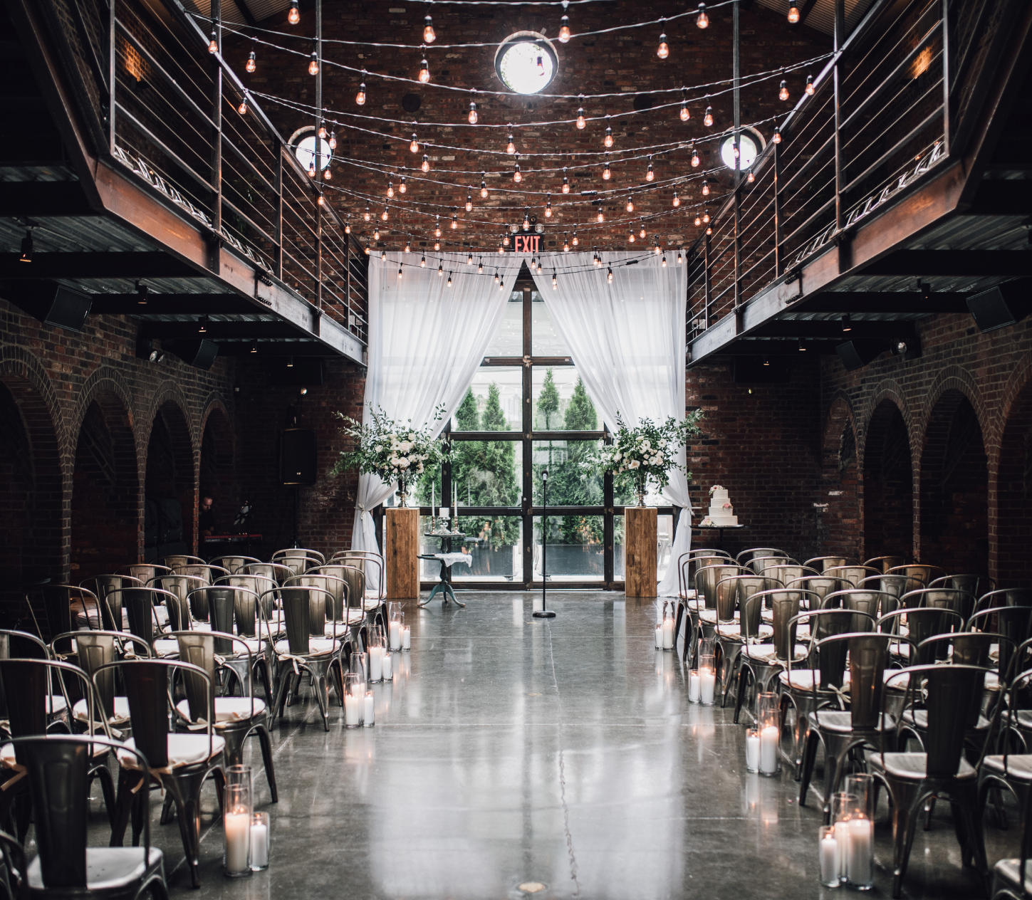 A historic riverside venue for NYC weddings: The Foundry1