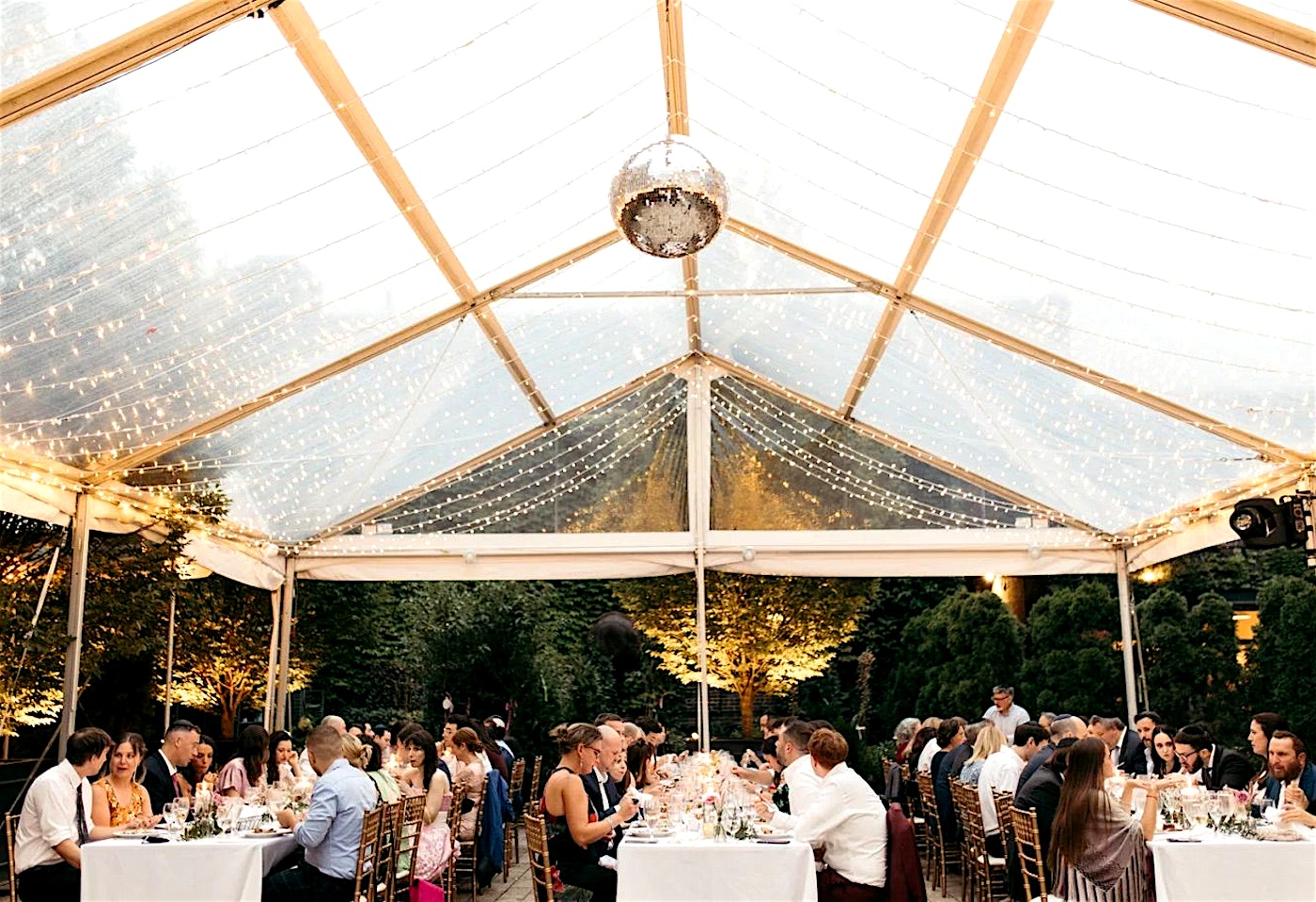 Have your intimate wedding at this hidden oasis in NYC: The Foundry image 3