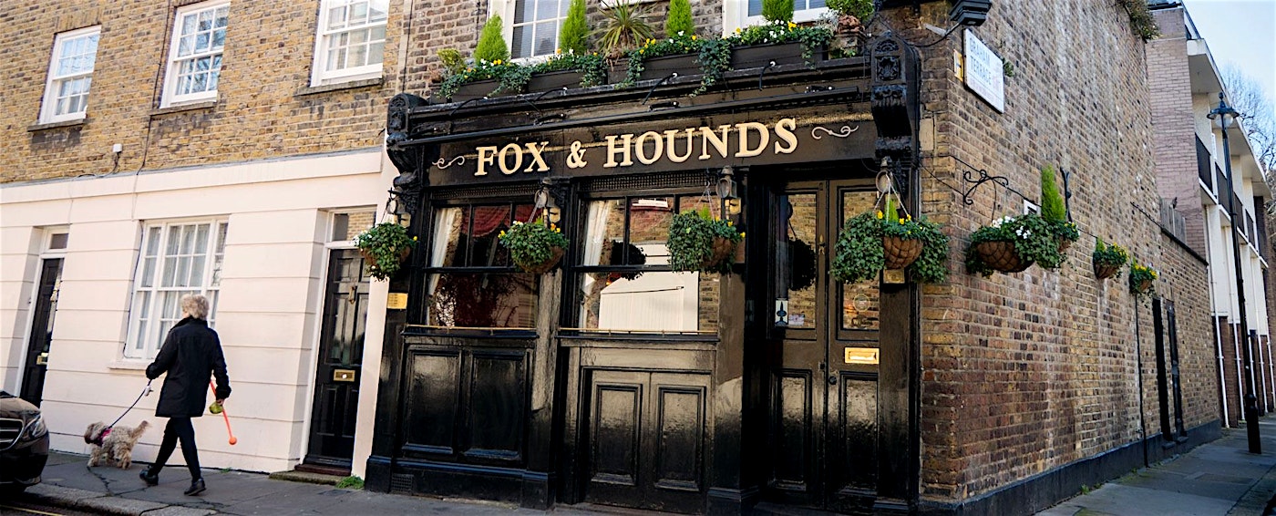 exterior the fox and hounds belgravia london bar