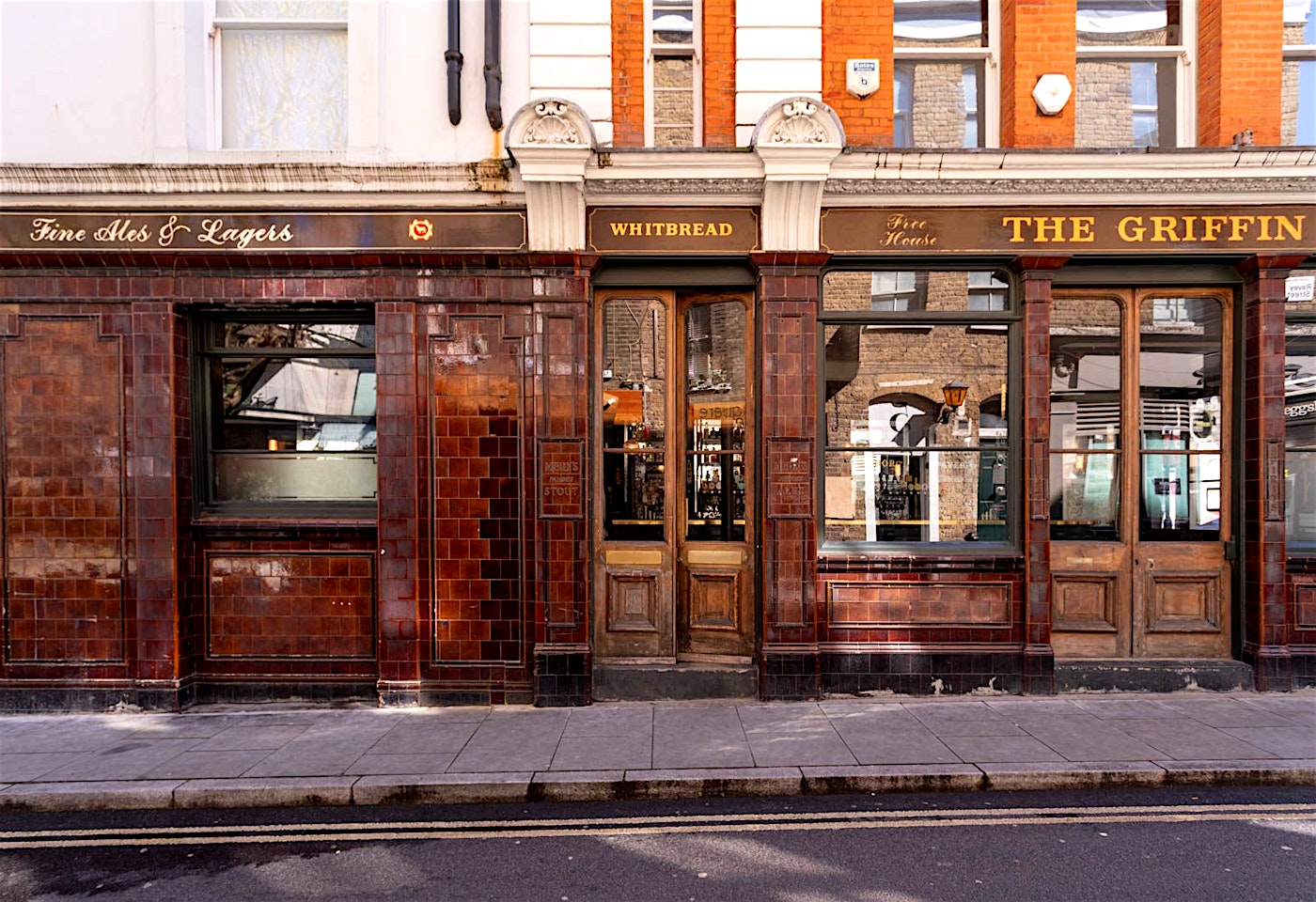 exterior of the griffin pub in old street in london