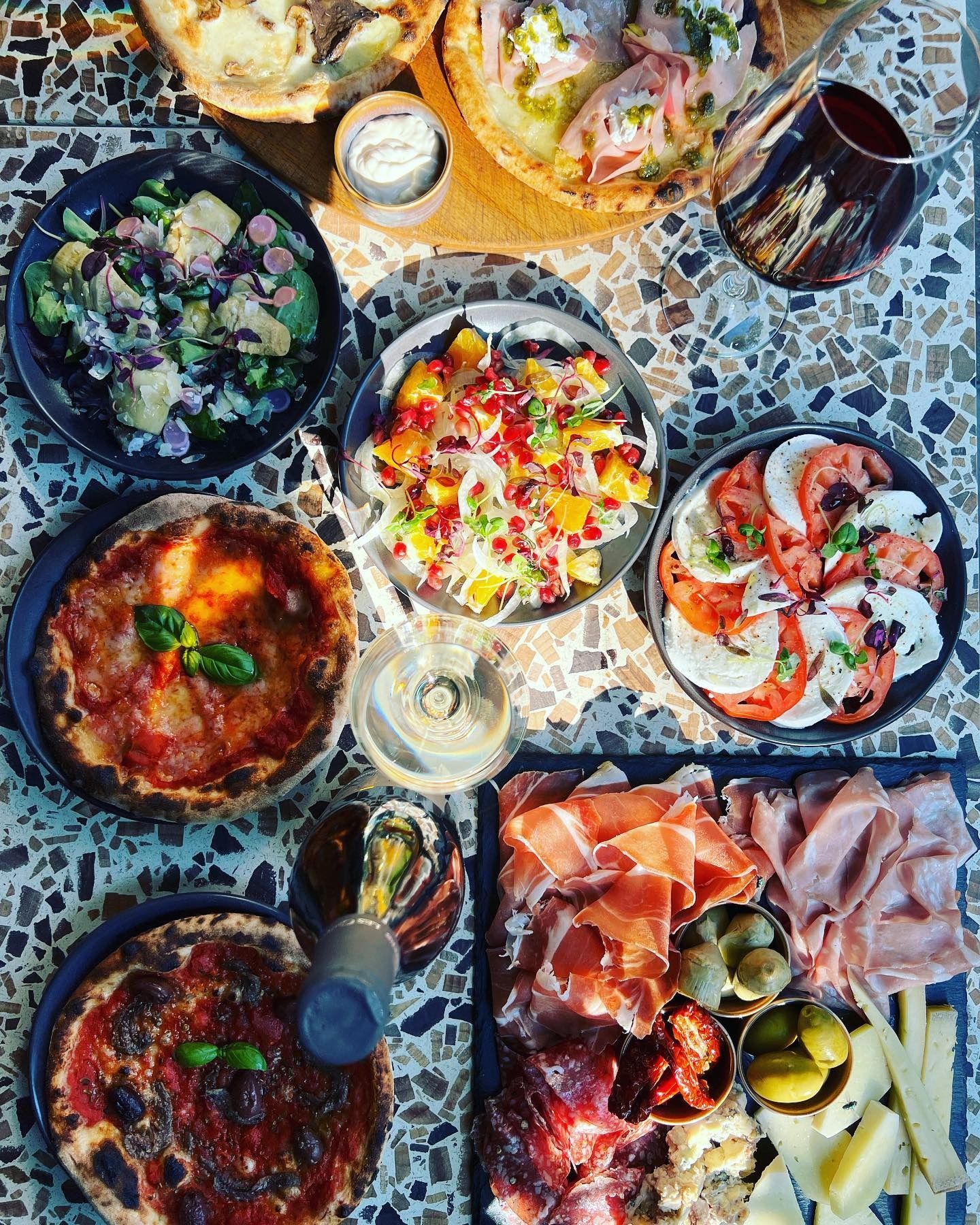 the italians wine bar and shop marylebone london