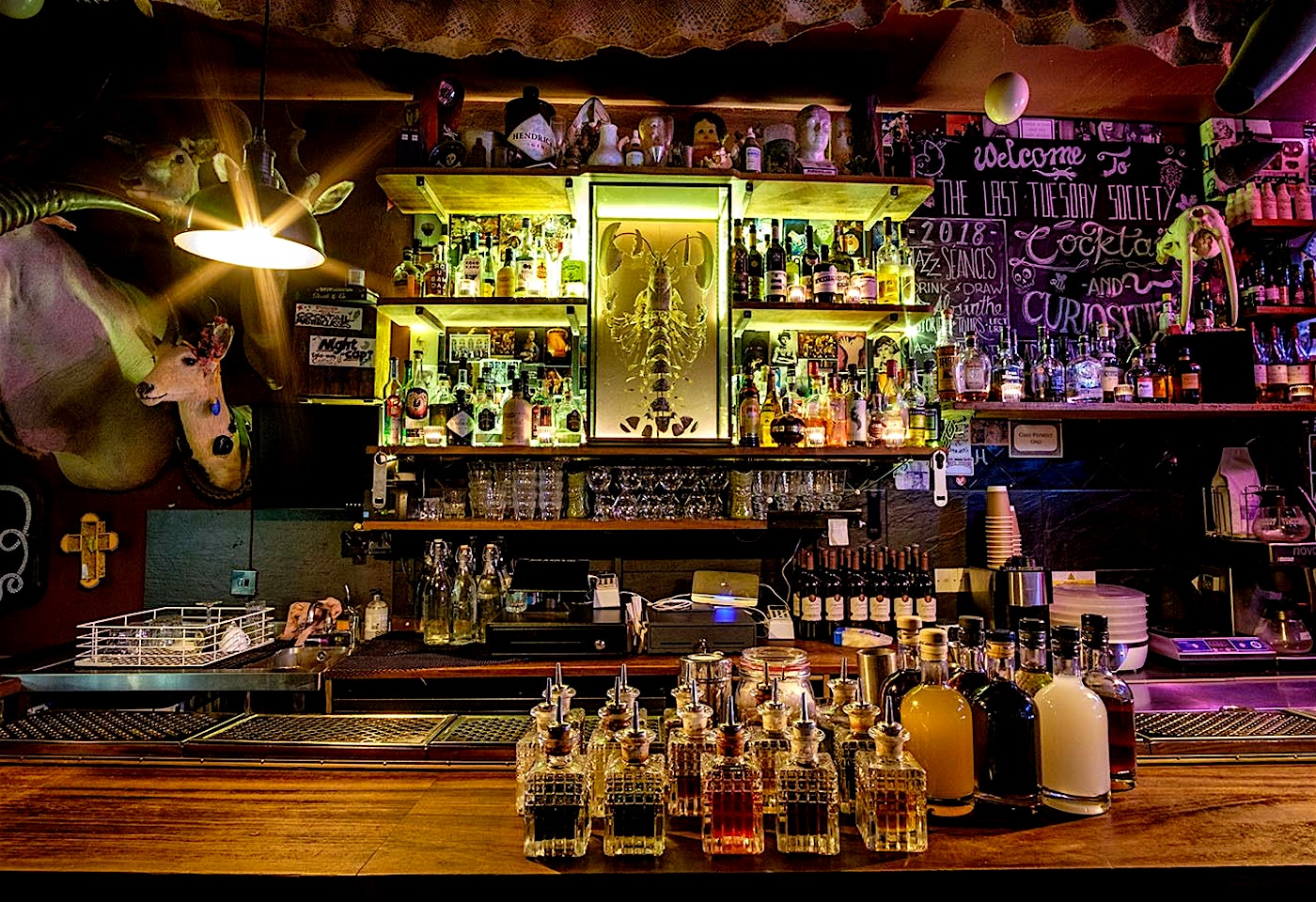 the-last-tuesday-society-absinthe-parlour-hackney-london-bar-interior-1