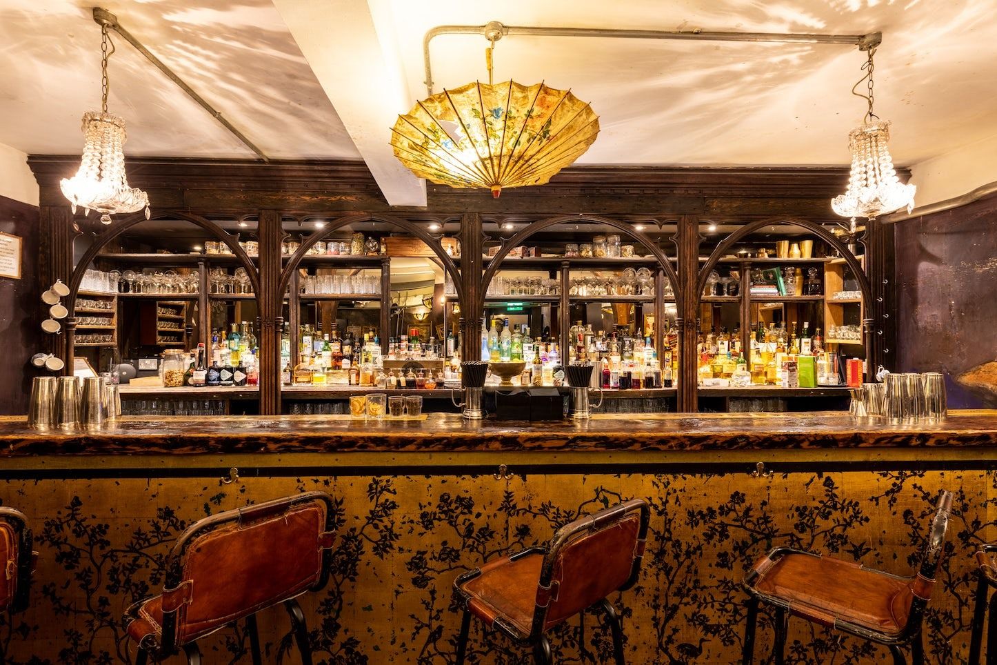 interior of the lucky pig fitzrovia london bar