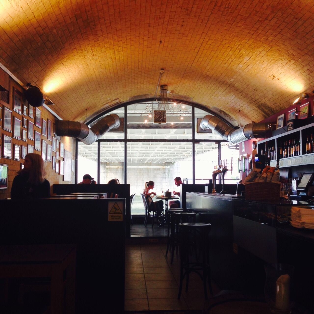 Top 5 outdoor bars near London Bridge Hire Now