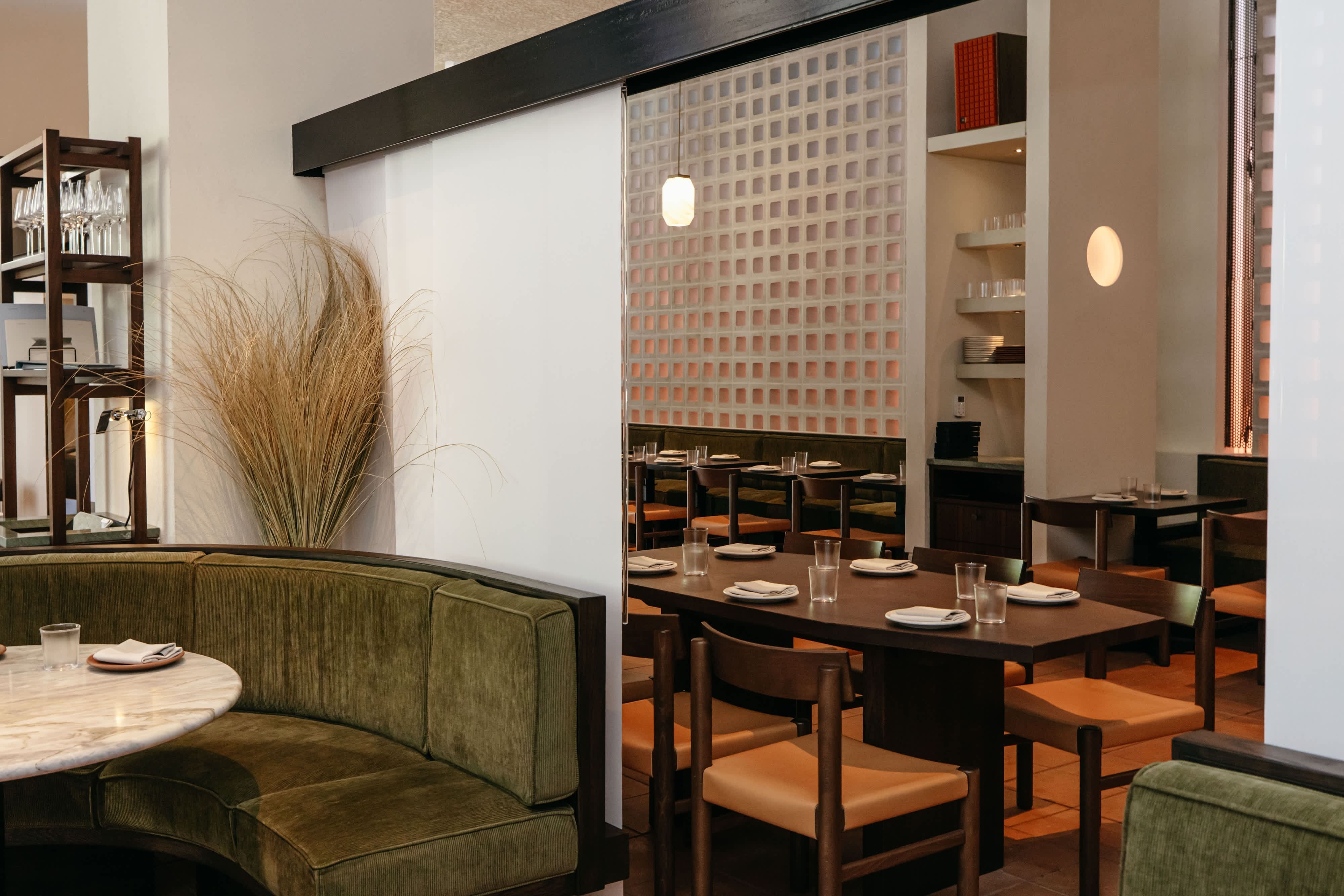 Sea food and eat it at this NYC private dining venue: Time And Tide1